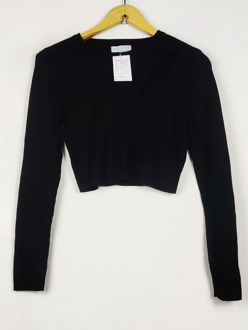Buy online pre-used pre-loved 100% authentic & Original branded Primark (WCT-3273) available in Pakistan. Top international brands avilable.