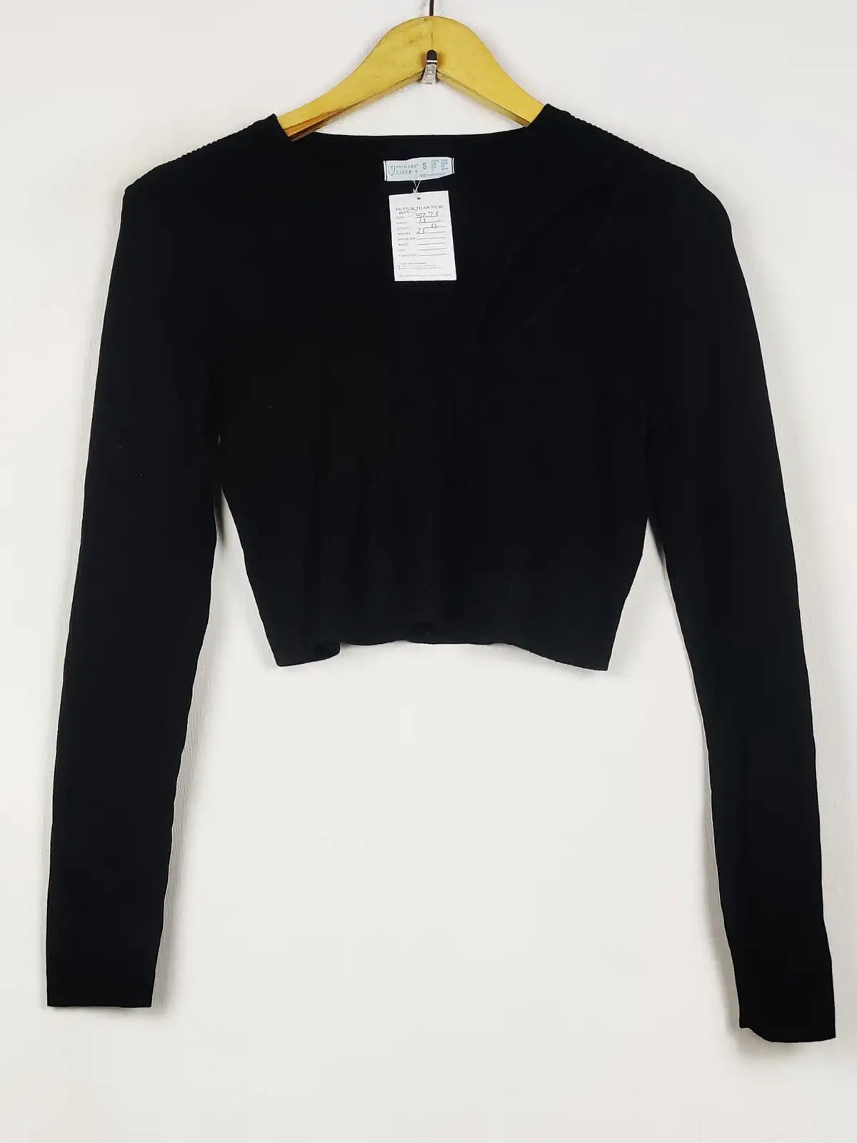 Buy online pre-used pre-loved 100% authentic & Original branded Primark (WCT-3273) available in Pakistan. Top international brands avilable.