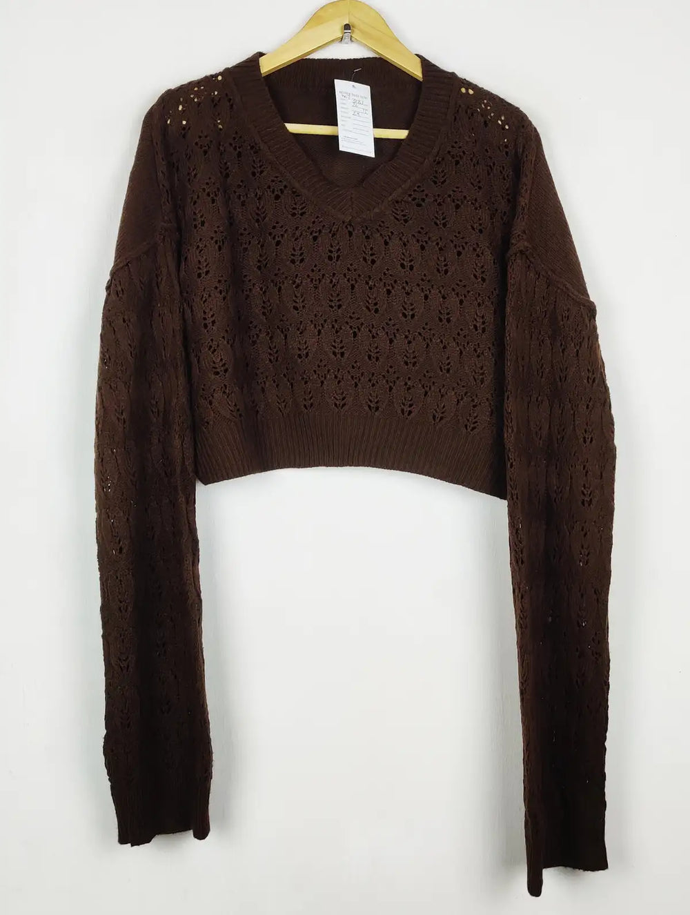 Buy online pre-used pre-loved 100% authentic & Original branded Unknown Brand (WCT-3287) available in Pakistan. Top international brands avilable.