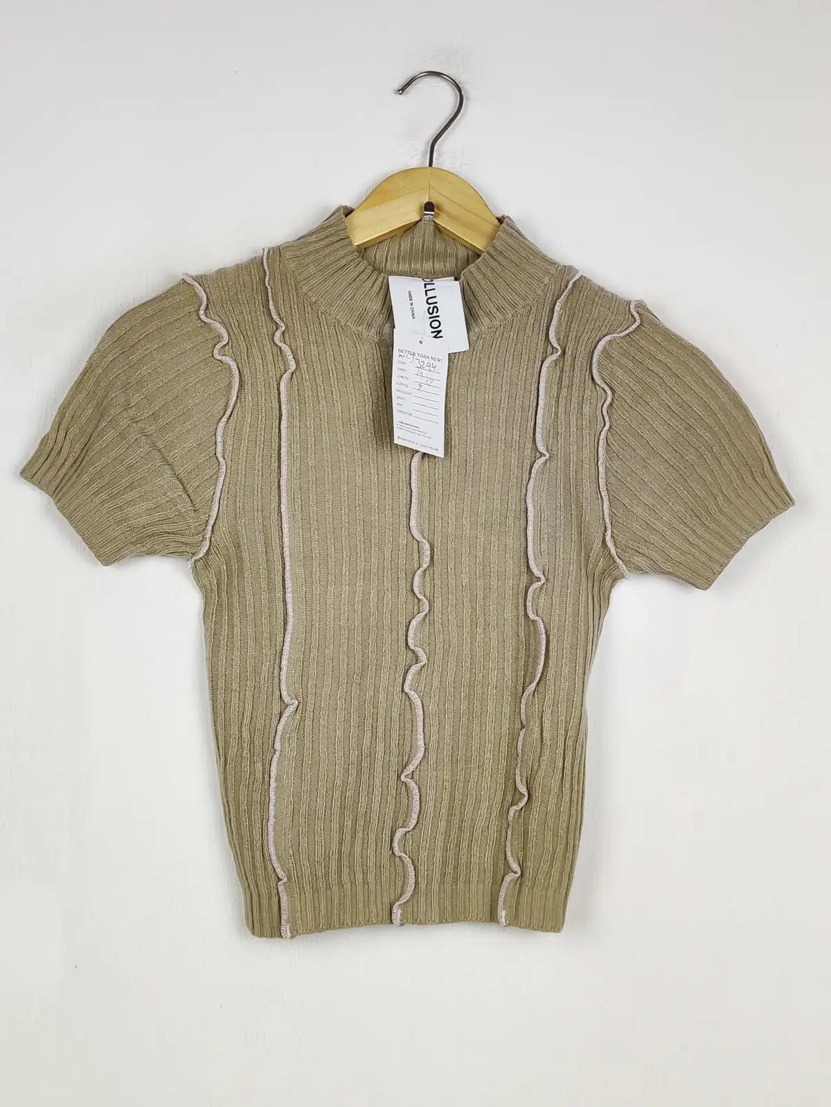 Buy online pre-used pre-loved 100% authentic & Original branded Collusion (WCT-3294) available in Pakistan. Top international brands avilable.