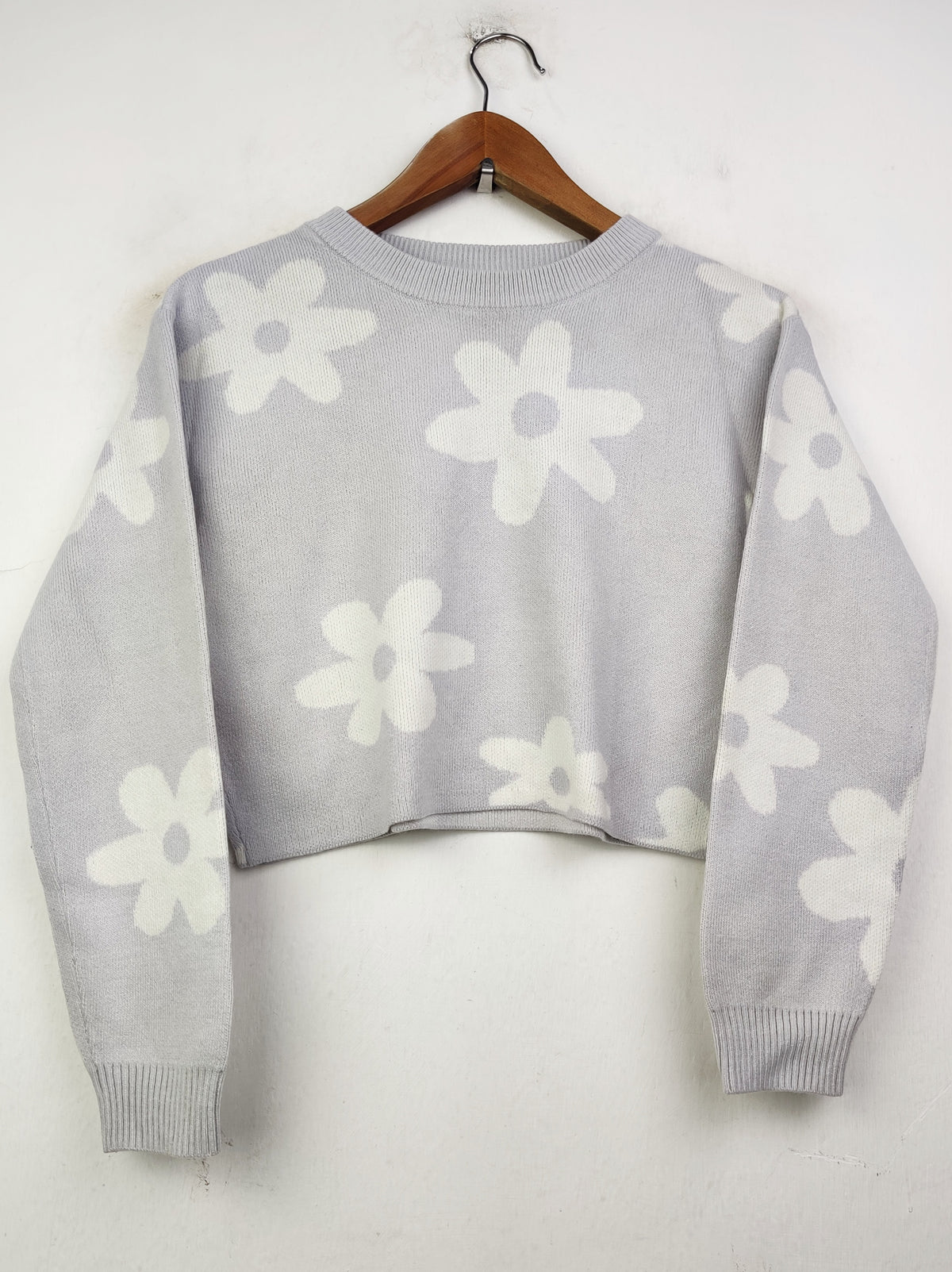 Buy online pre-used pre-loved 100% authentic & Original branded H&M (WCT-32) available in Pakistan. Top international brands avilable.