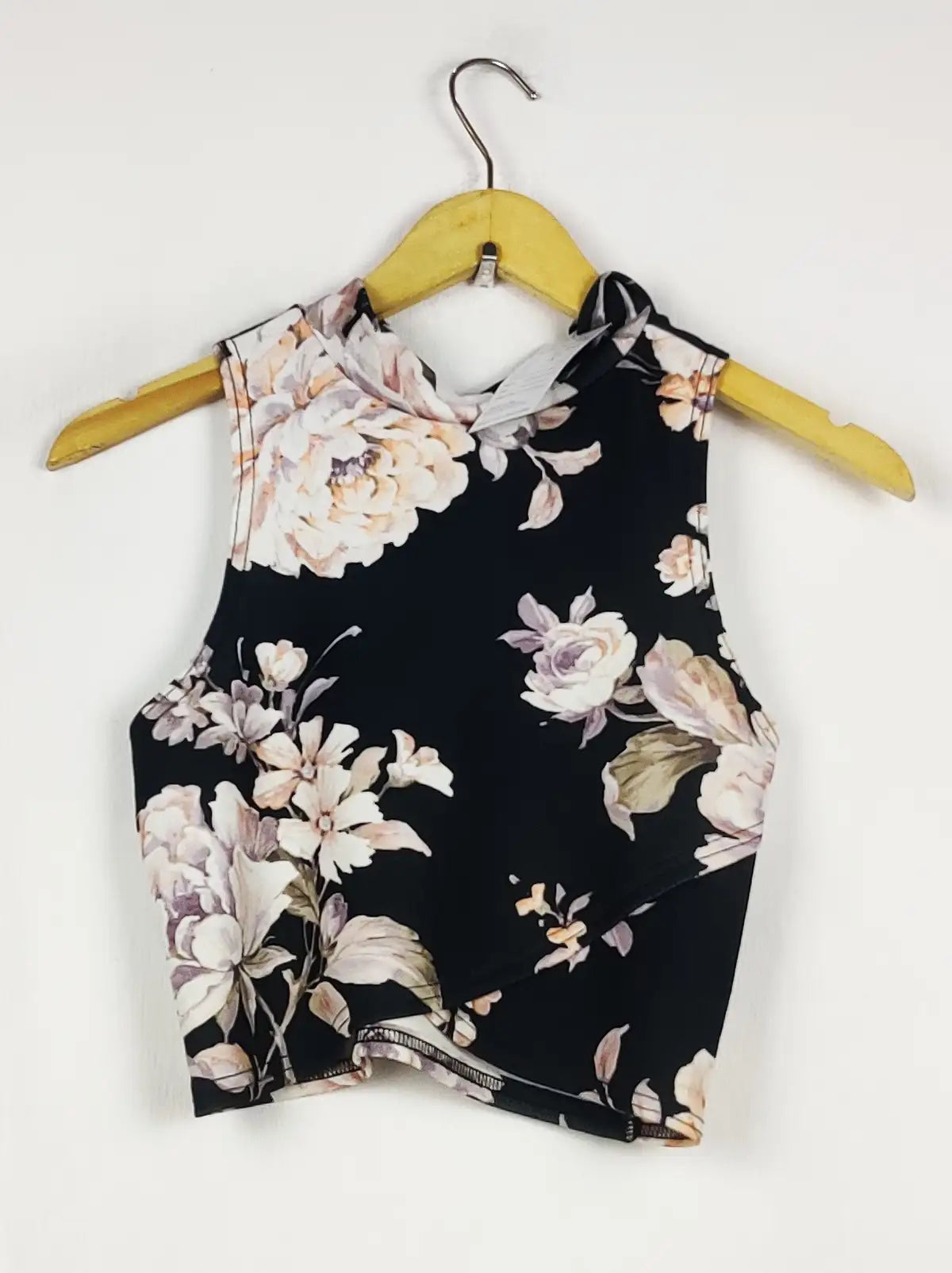 Buy online pre-used pre-loved 100% authentic & Original branded New Look (WCT-3401) available in Pakistan. Top international brands avilable.