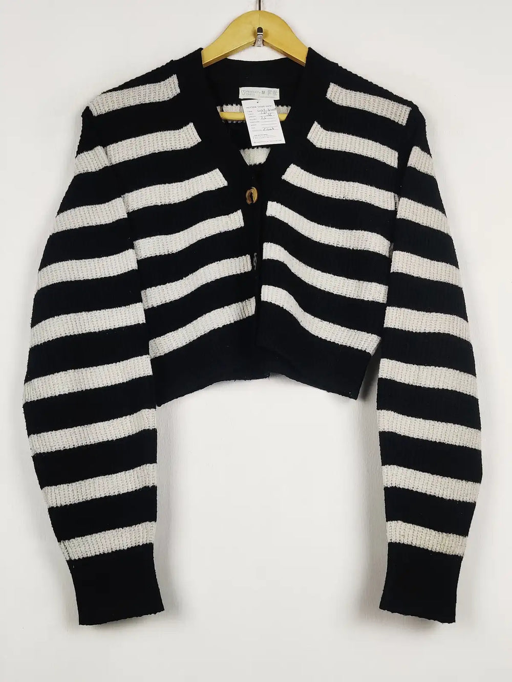 Buy online pre-used pre-loved 100% authentic & Original branded Primark (WCT-3468) available in Pakistan. Top international brands avilable.