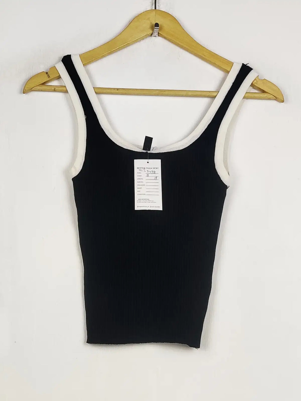 Buy online pre-used pre-loved 100% authentic & Original branded H&M (WCT-3478) available in Pakistan. Top international brands avilable.