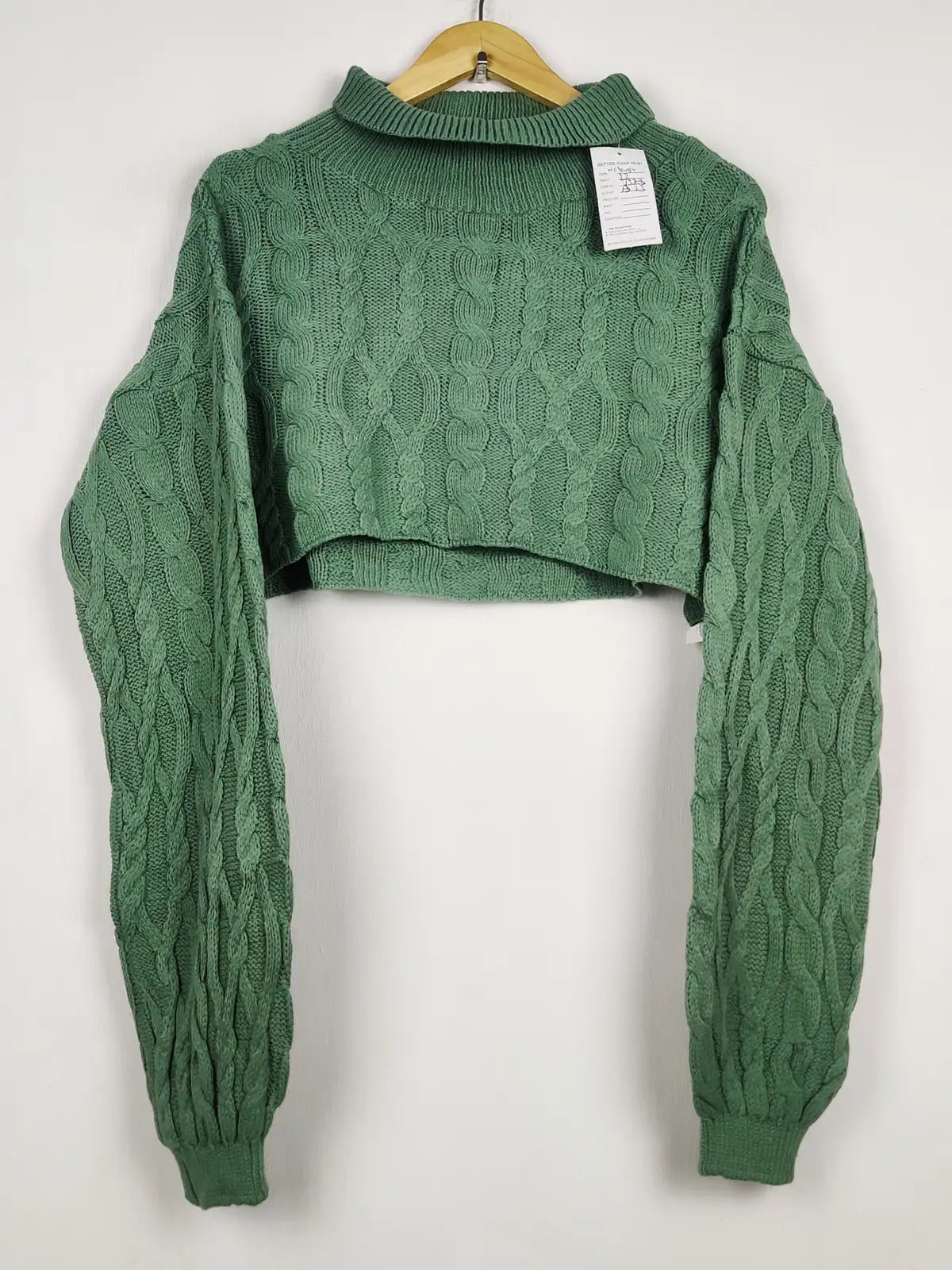 Buy online pre-used pre-loved 100% authentic & Original branded Unknown Brand (WCT-3484) available in Pakistan. Top international brands avilable.