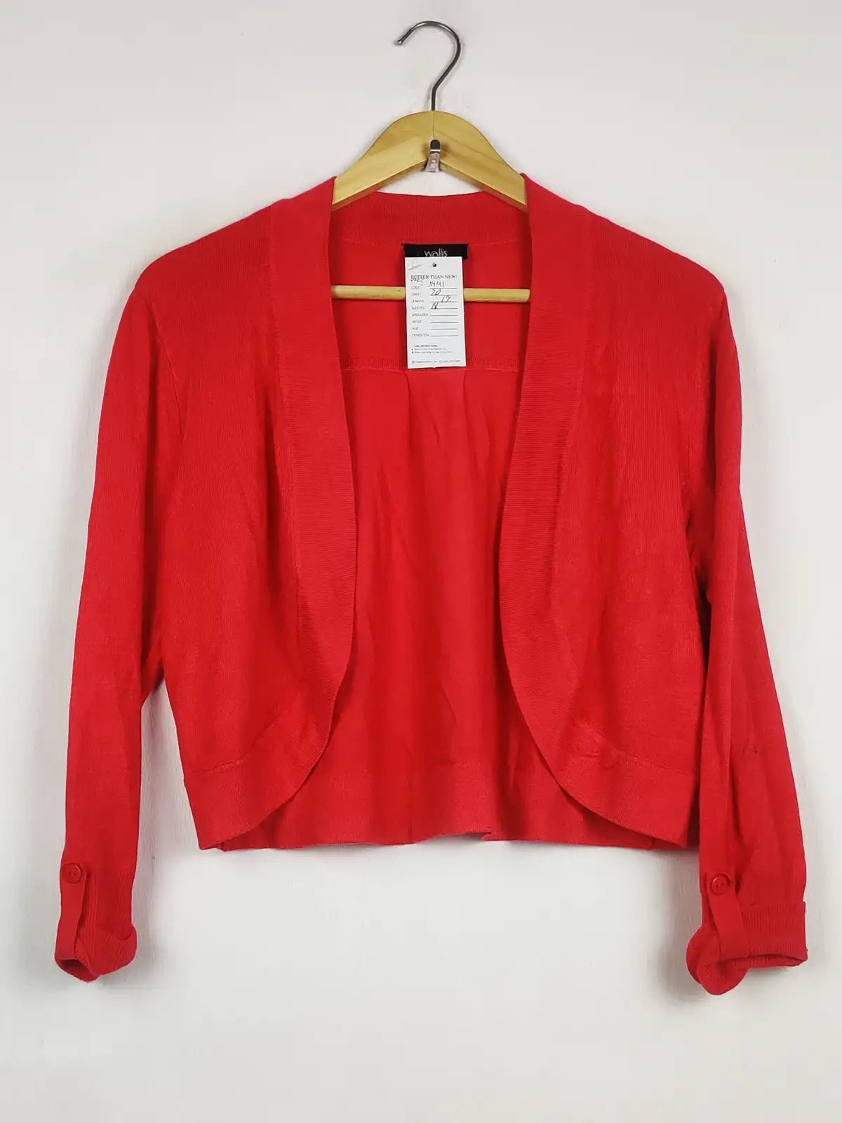Buy online pre-used pre-loved 100% authentic & Original branded Wallis (WCT-3491) available in Pakistan. Top international brands avilable.