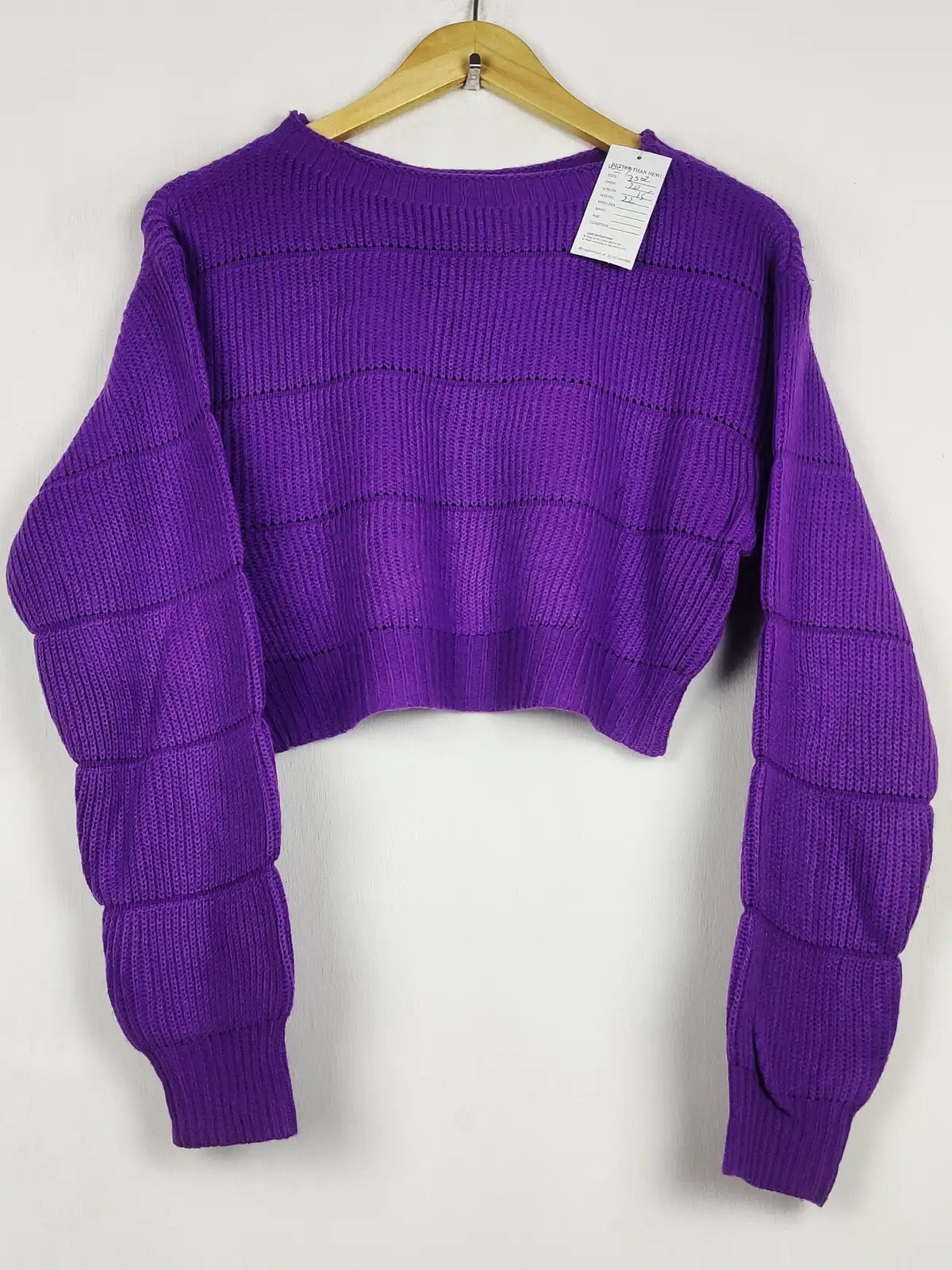 Buy online pre-used pre-loved 100% authentic & Original branded Unknown Brand (WCT-3502) available in Pakistan. Top international brands avilable.