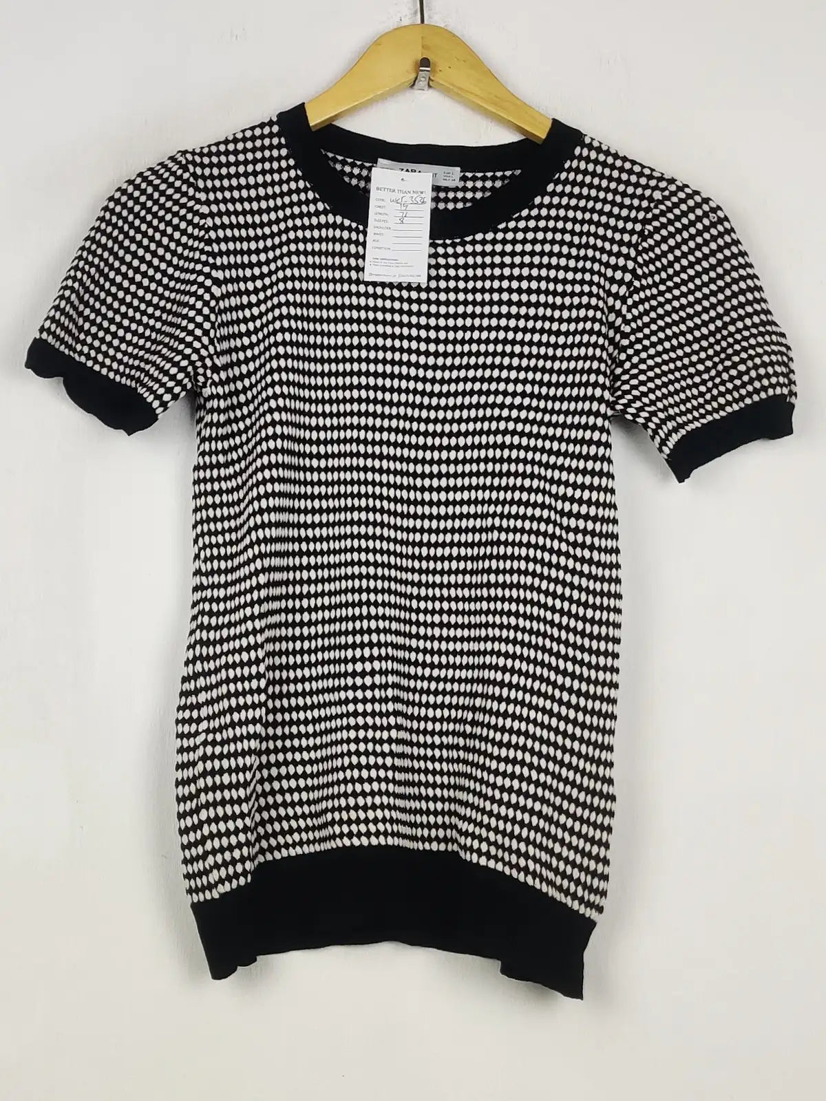 Buy online pre-used pre-loved 100% authentic & Original branded Zara (WCT-3536) available in Pakistan. Top international brands avilable.