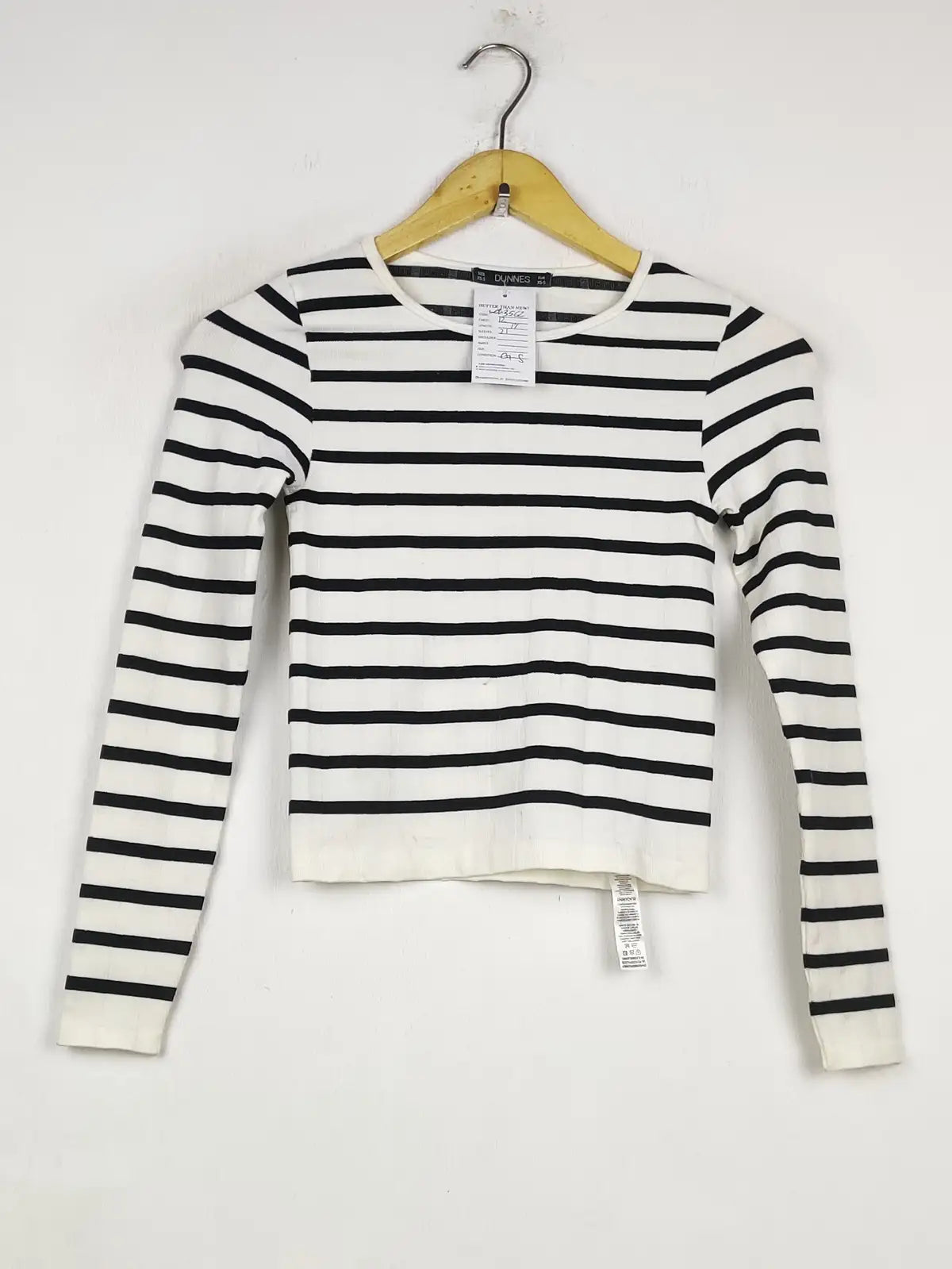 Buy online pre-used pre-loved 100% authentic & Original branded Dunnes Stores (WCT-3562) available in Pakistan. Top international brands avilable.
