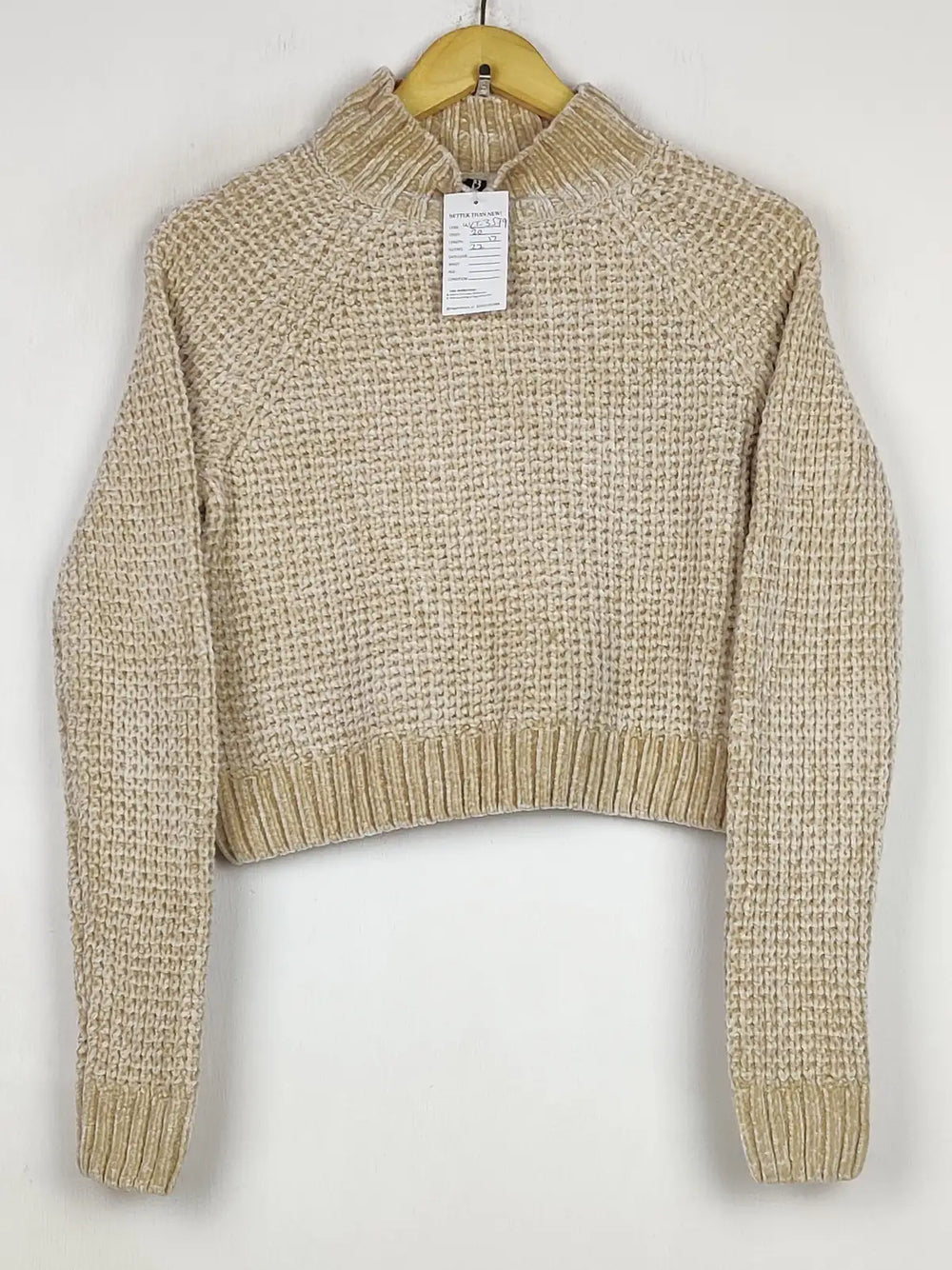 Buy online pre-used pre-loved 100% authentic & Original branded H&M (WCT-3579) available in Pakistan. Top international brands avilable.