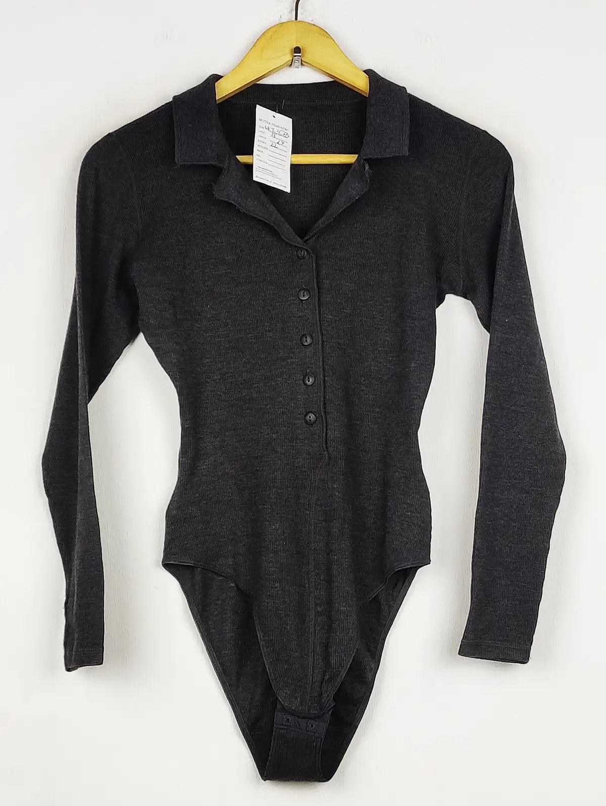 Buy online pre-used pre-loved 100% authentic & Original branded Marks & Spencer (WCT-3583) available in Pakistan. Top international brands avilable.
