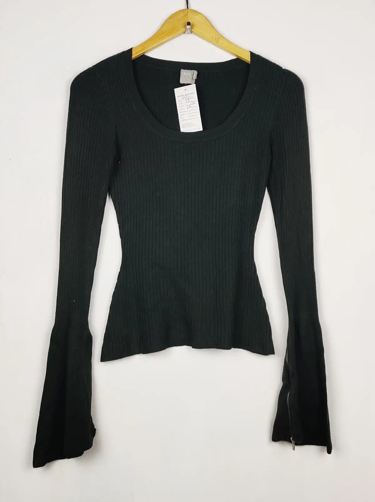 Buy online pre-used pre-loved 100% authentic & Original branded Asos (WCT-3802) available in Pakistan. Top international brands avilable.