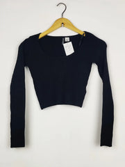 Buy online pre-used pre-loved 100% authentic & Original branded H&M (WCT-3829) available in Pakistan. Top international brands avilable.