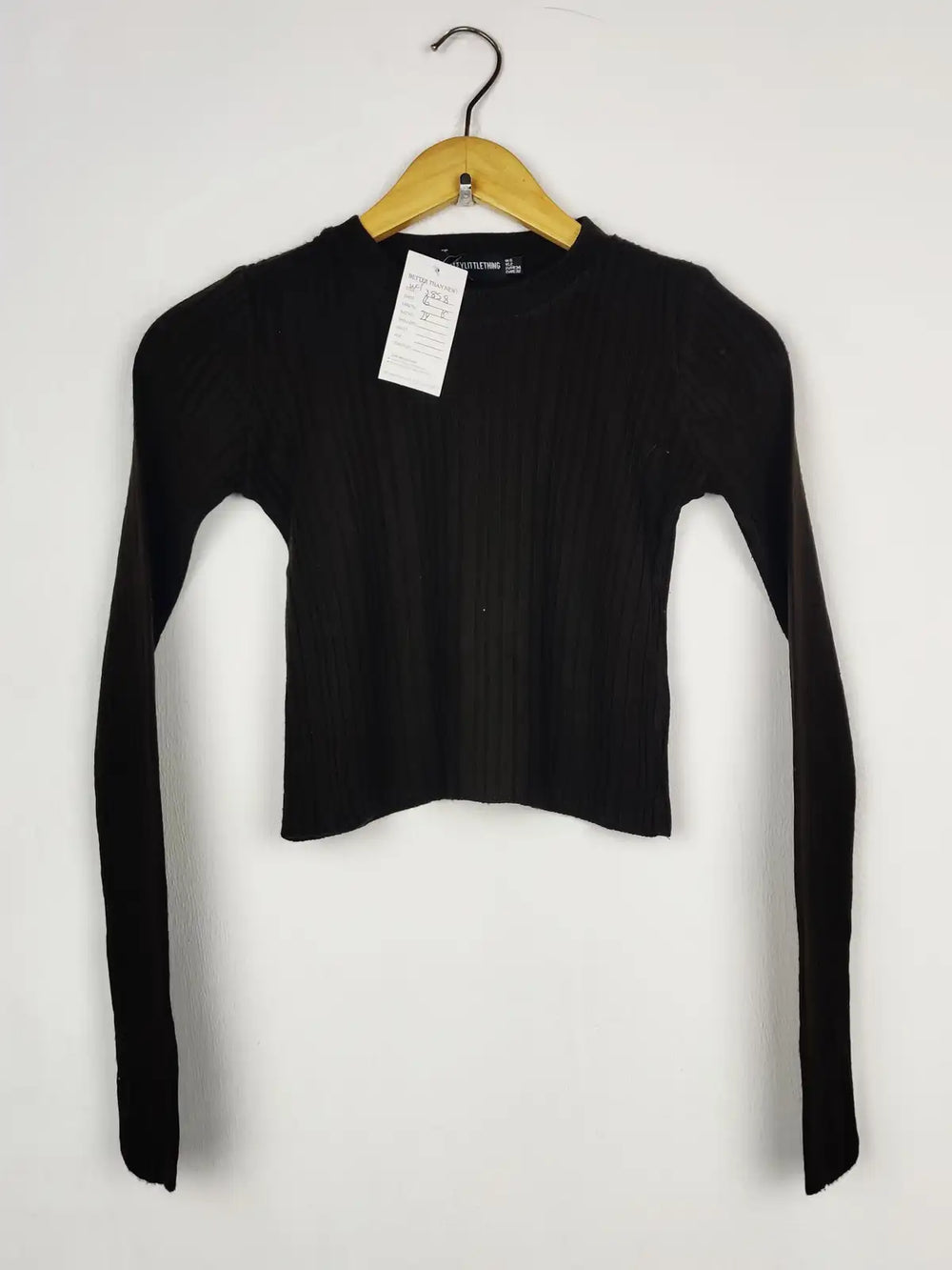 Buy online pre-used pre-loved 100% authentic & Original branded Prettylittlething (WCT-3858) available in Pakistan. Top international brands avilable.