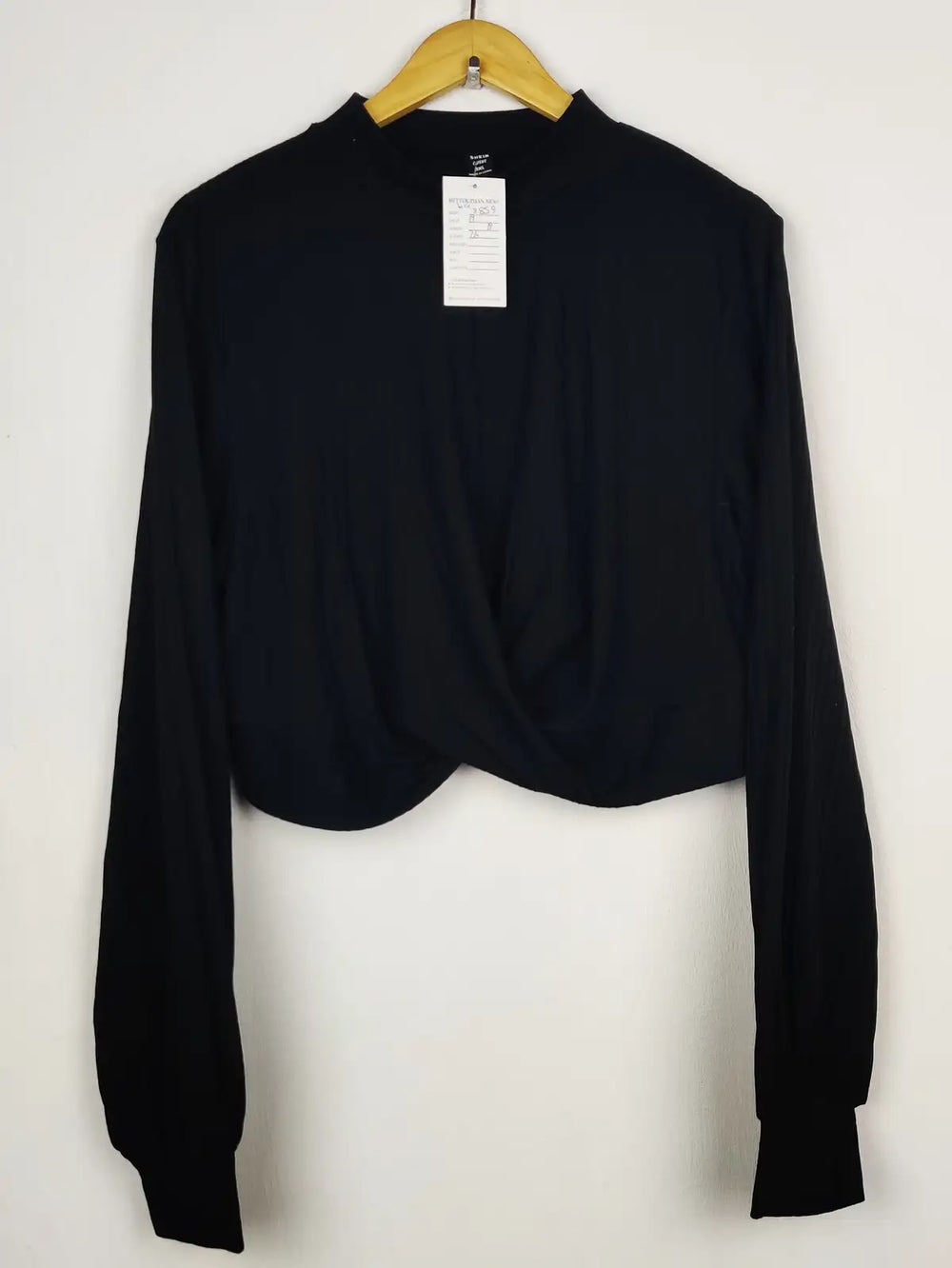 Buy online pre-used pre-loved 100% authentic & Original branded Shein (WCT-3859) available in Pakistan. Top international brands avilable.