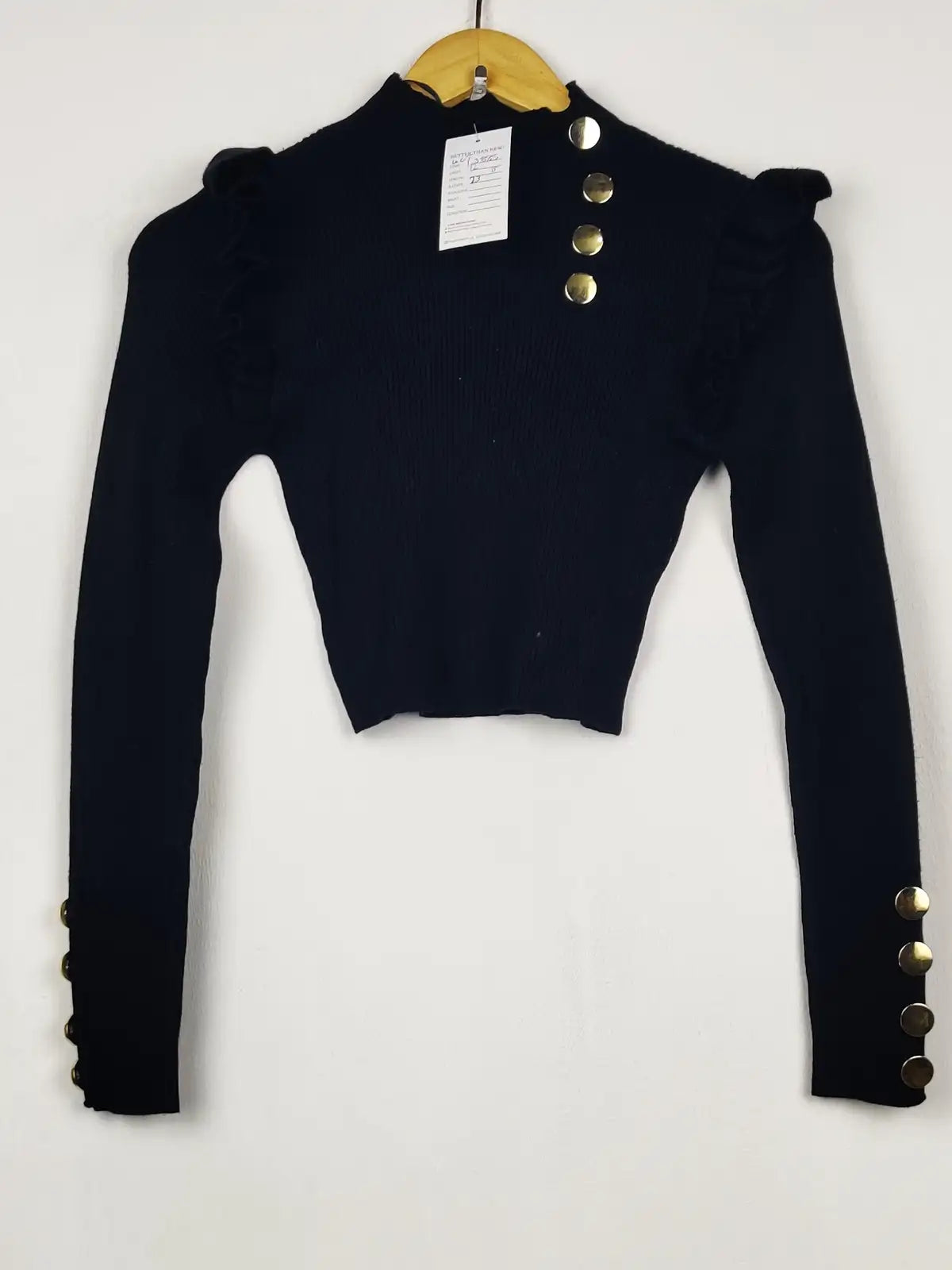 Buy online pre-used pre-loved 100% authentic & Original branded Qed London (WCT-3885) available in Pakistan. Top international brands avilable.