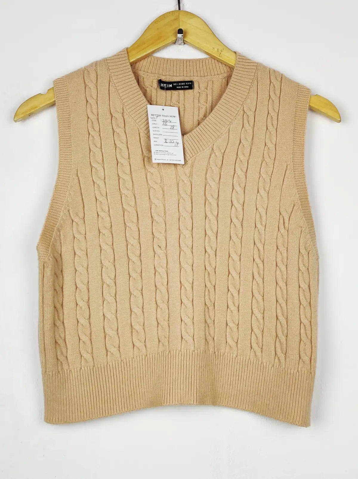 Buy online pre-used pre-loved 100% authentic & Original branded Shein (WCT-3914) available in Pakistan. Top international brands avilable.