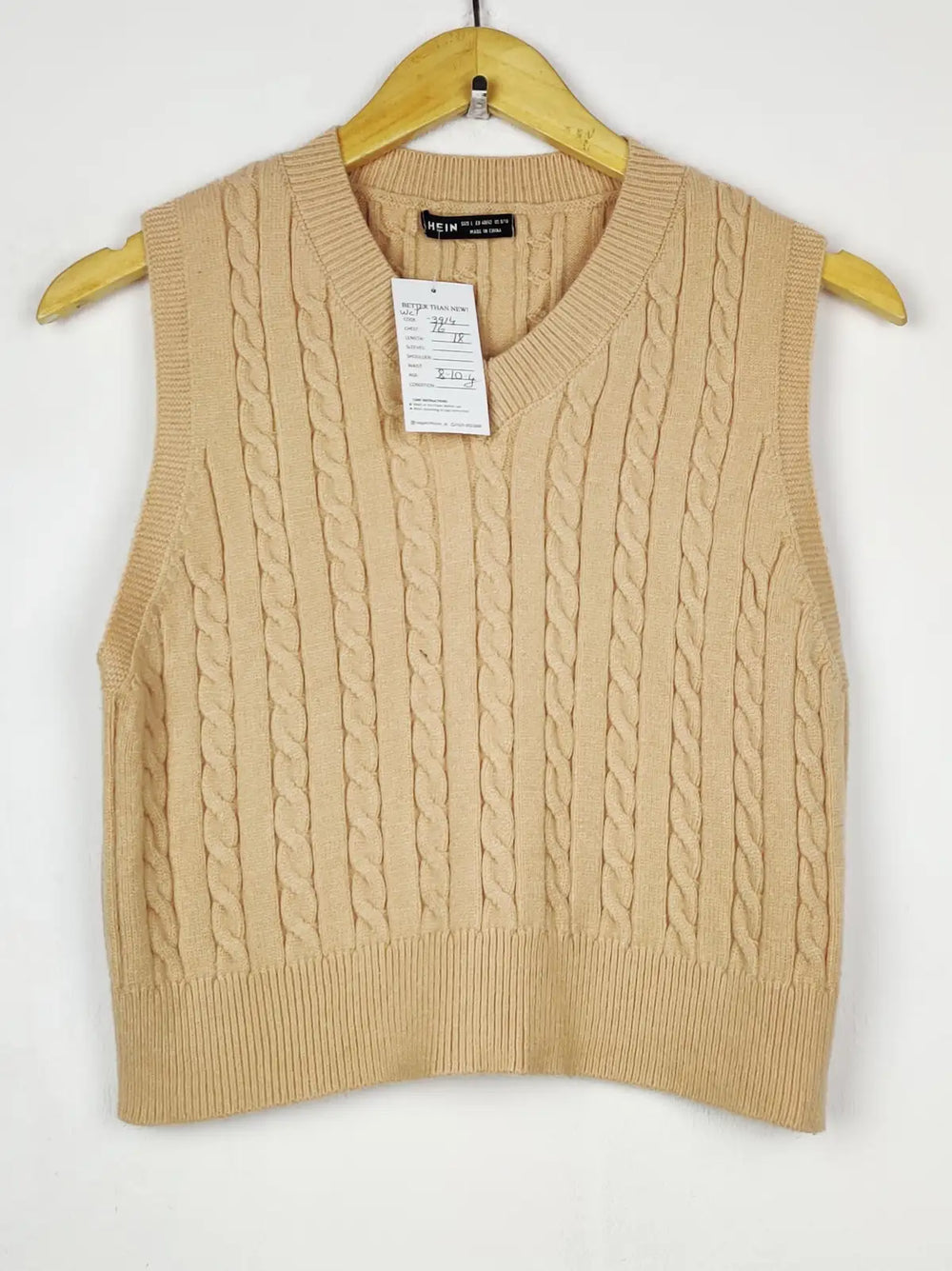 Buy online pre-used pre-loved 100% authentic & Original branded Shein (WCT-3914) available in Pakistan. Top international brands avilable.