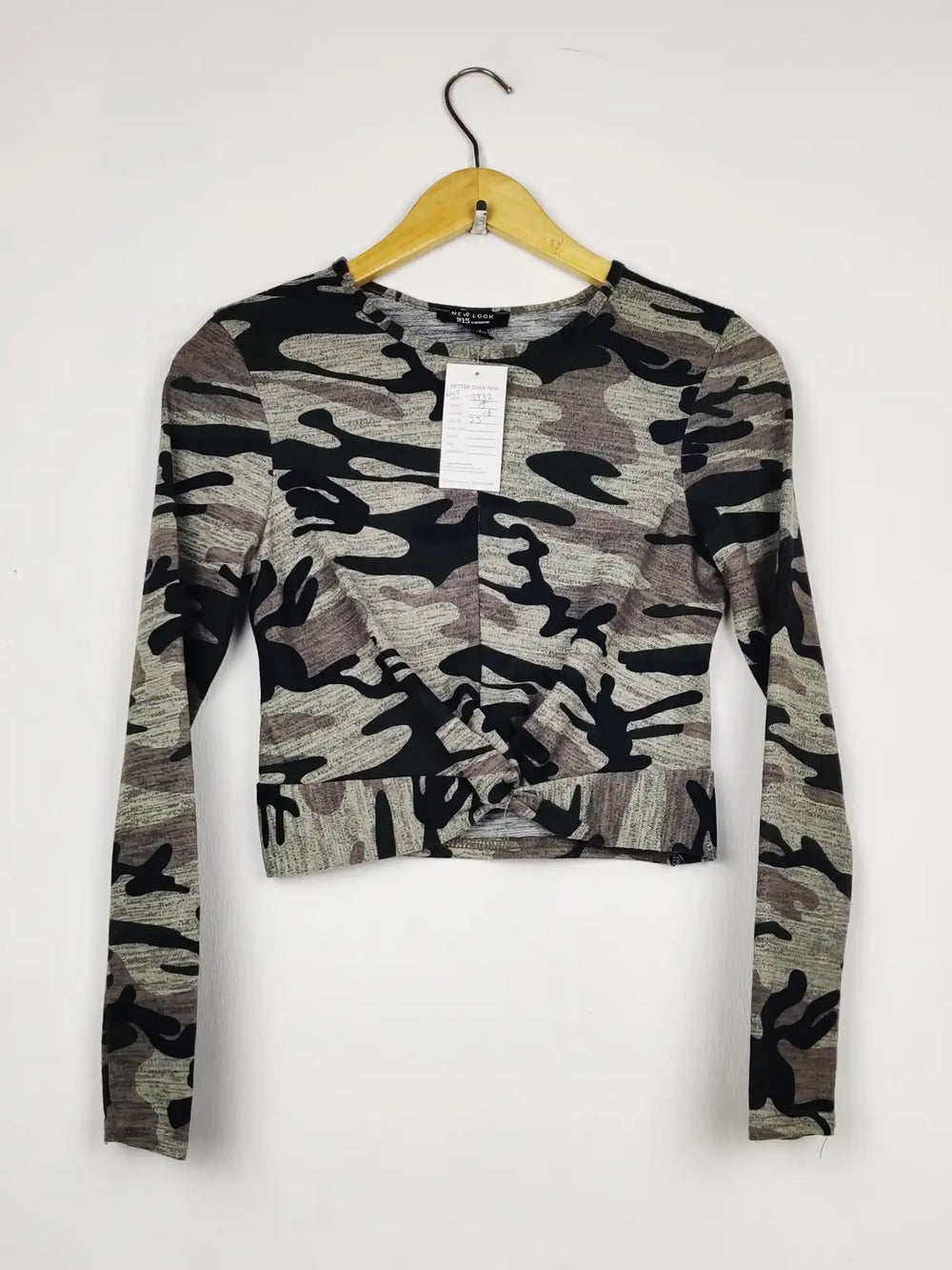 Buy online pre-used pre-loved 100% authentic & Original branded New Look (WCT-3932) available in Pakistan. Top international brands avilable.