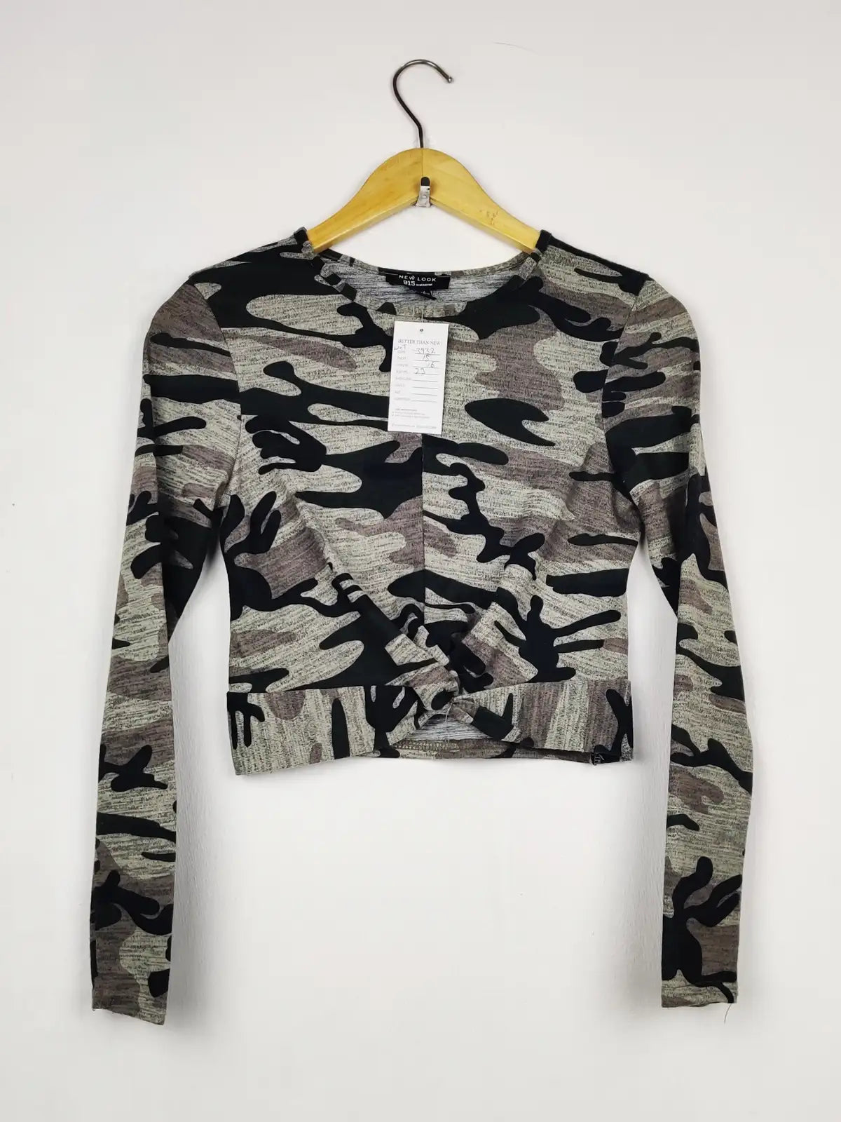 Buy online pre-used pre-loved 100% authentic & Original branded New Look (WCT-3932) available in Pakistan. Top international brands avilable.