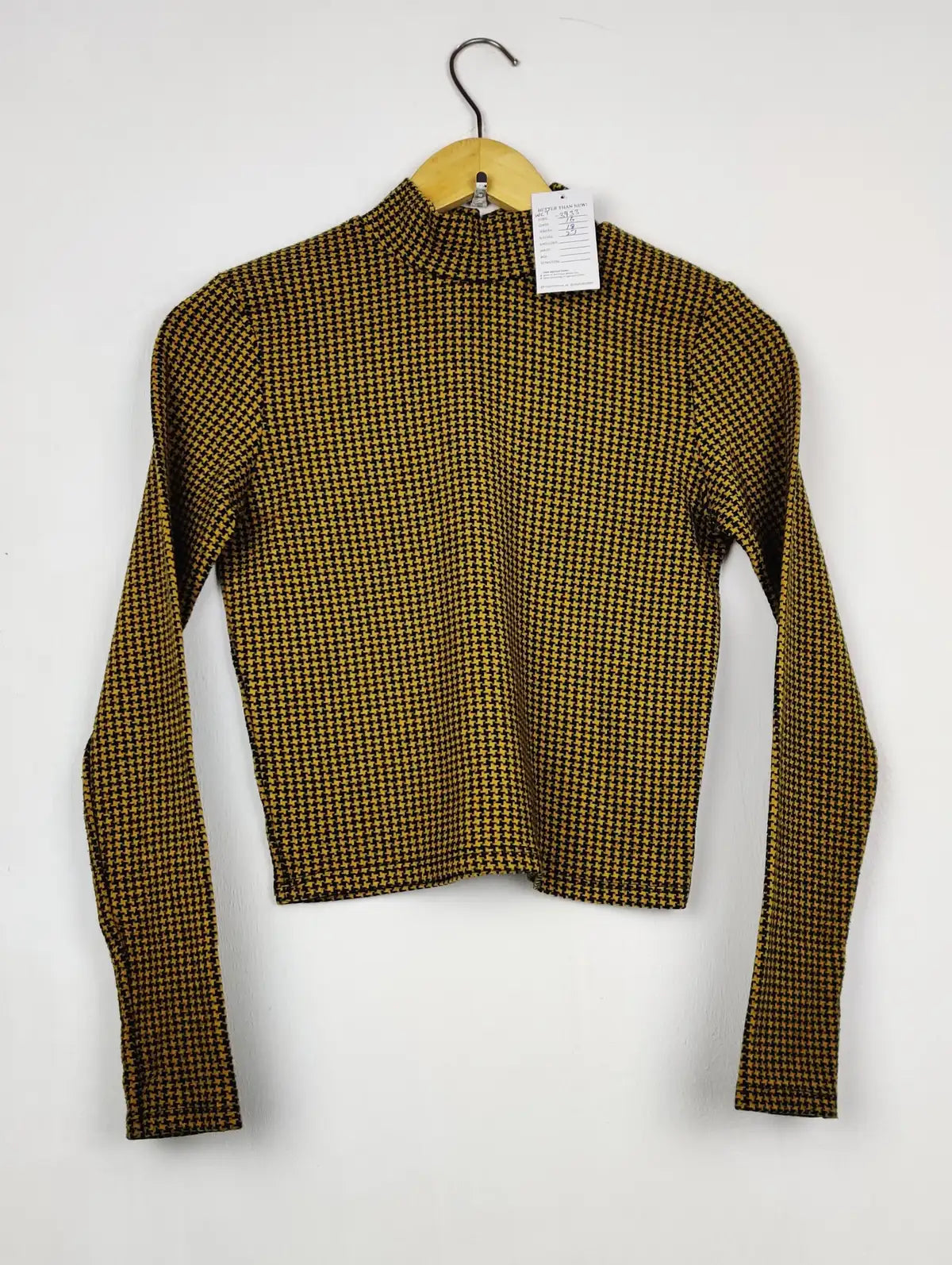 Buy online pre-used pre-loved 100% authentic & Original branded Primark (WCT-3933) available in Pakistan. Top international brands avilable.