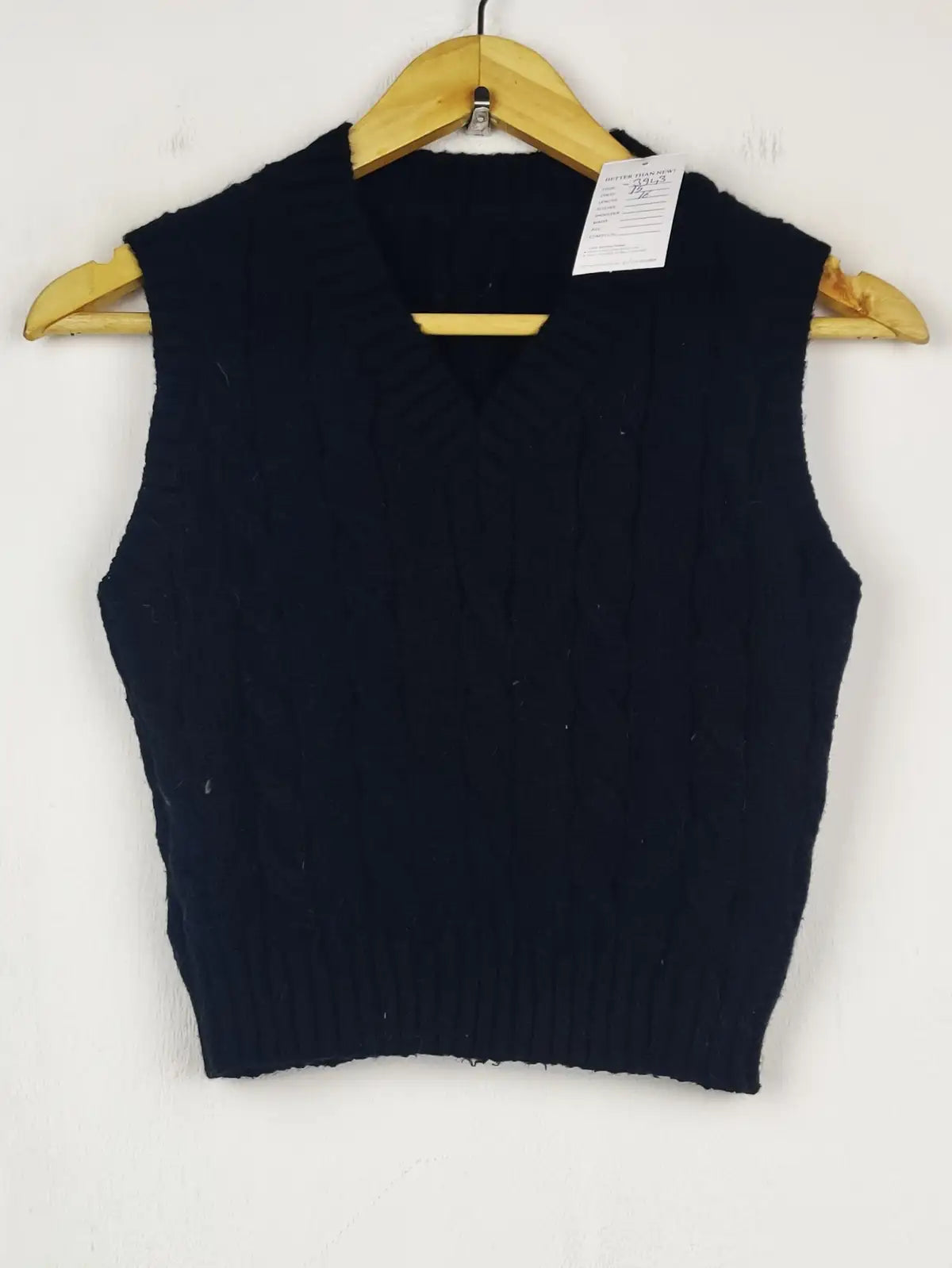 Buy online pre-used pre-loved 100% authentic & Original branded Shein (WCT-3943) available in Pakistan. Top international brands avilable.
