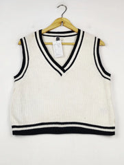 Buy online pre-used pre-loved 100% authentic & Original branded H&M (WCT-3959) available in Pakistan. Top international brands avilable.