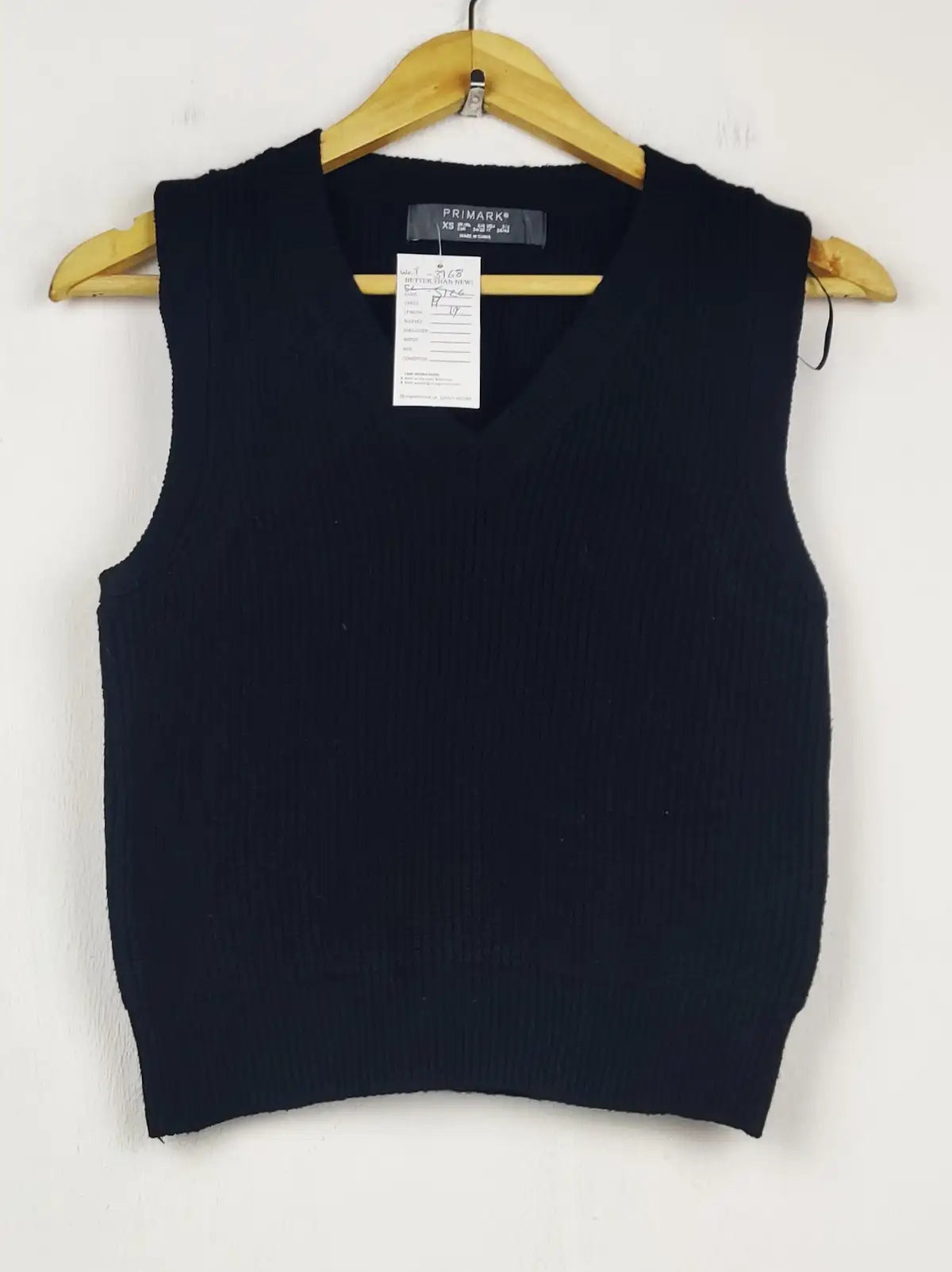 Buy online pre-used pre-loved 100% authentic & Original branded Primark (WCT-3968) available in Pakistan. Top international brands avilable.