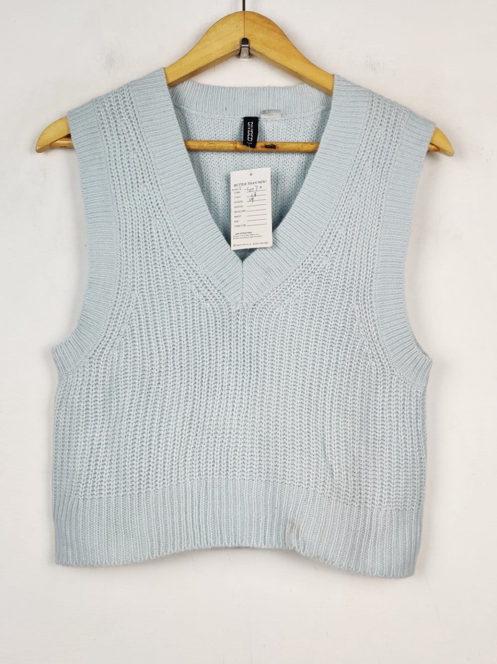 H&M (WCT-4070)