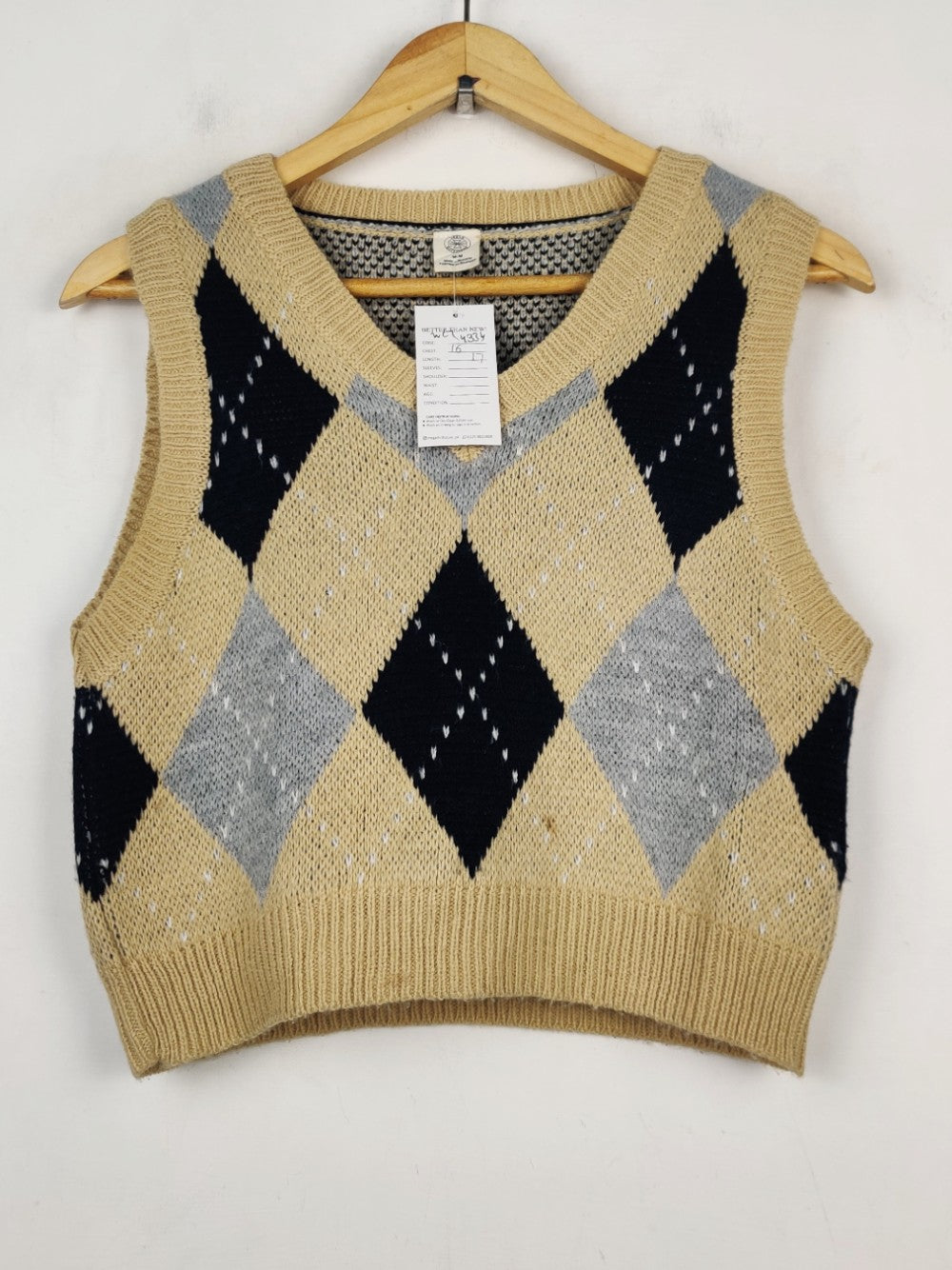 Urban Outfitter (WCT-4334)