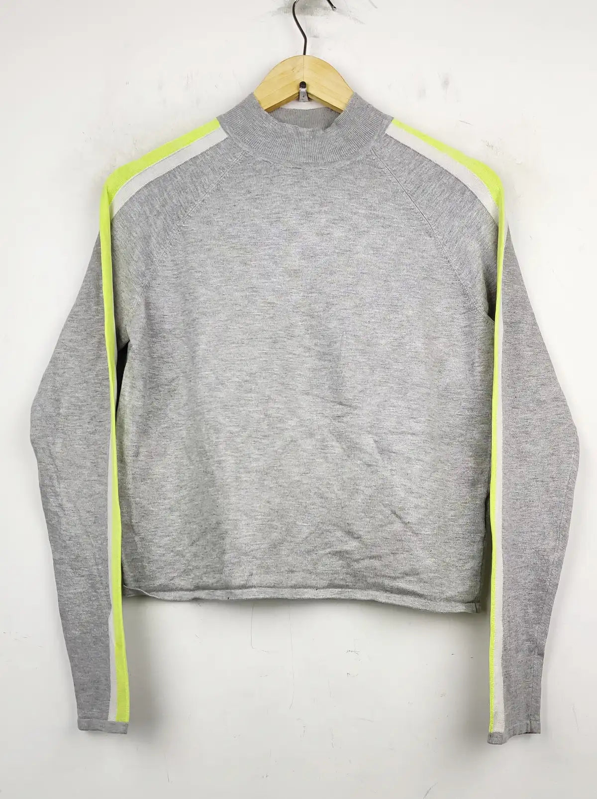 H&M (WCT-489)