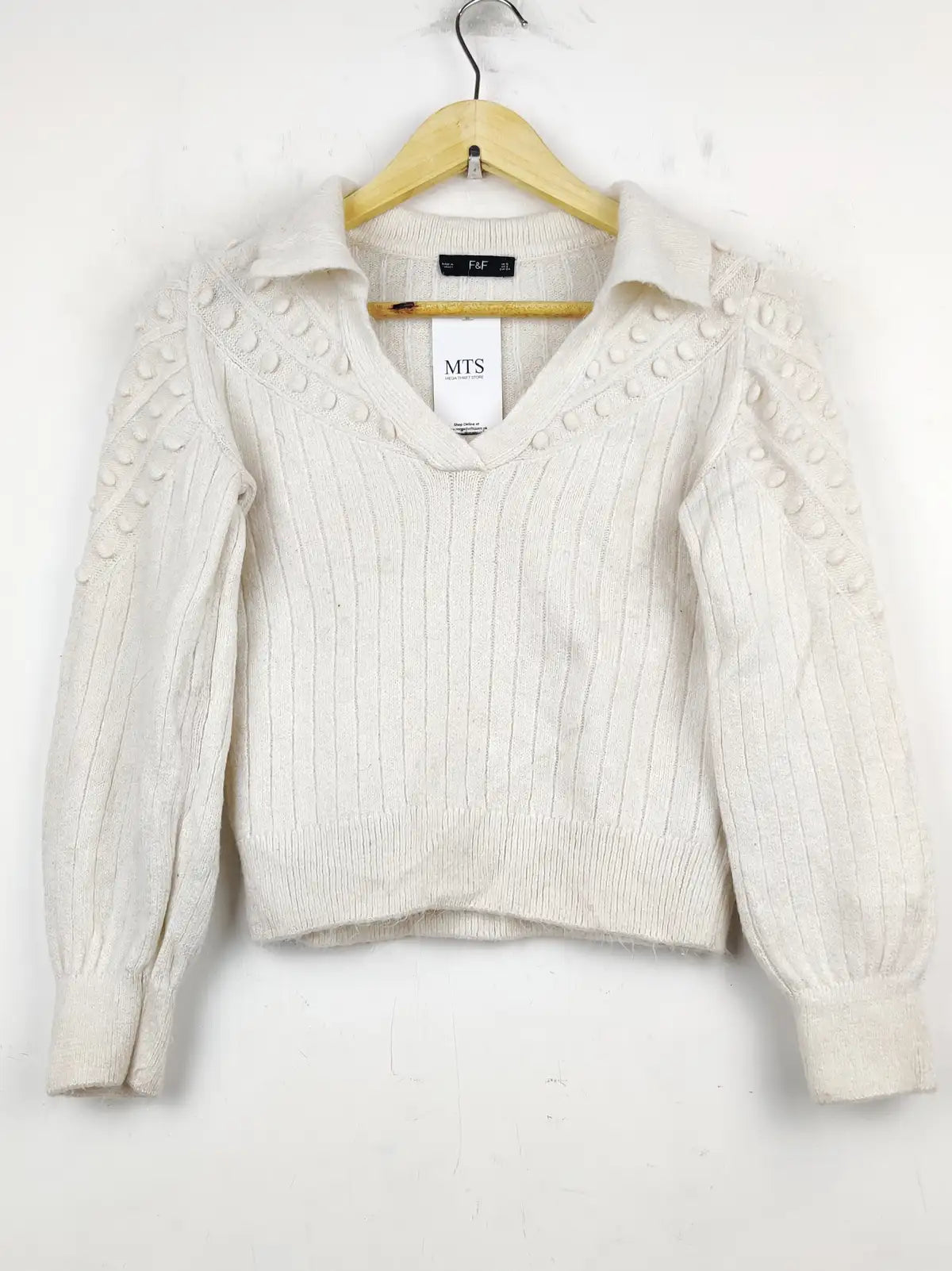 F&F (WCT-586)