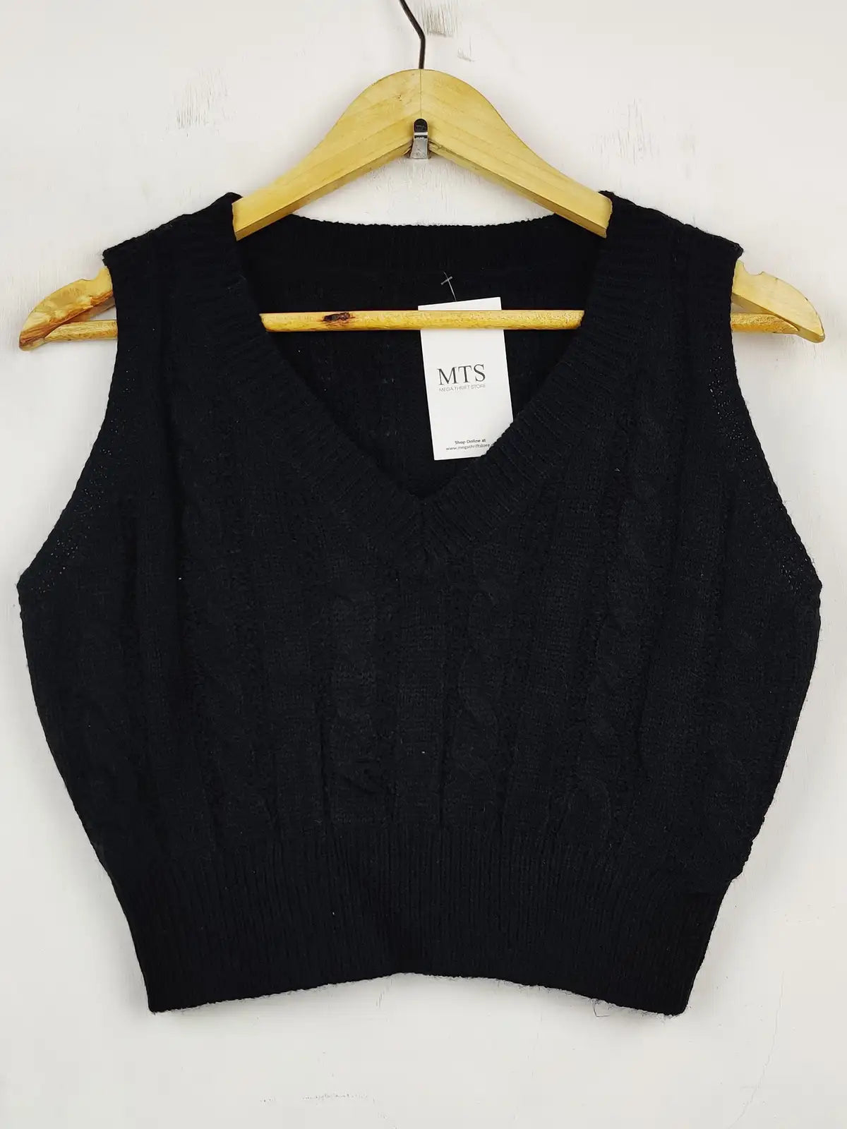 Buy online pre-used pre-loved 100% authentic & Original branded Shein (WCT-707) available in Pakistan. Top international brands avilable.