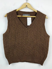 Buy online pre-used pre-loved 100% authentic & Original branded Primark (WCT-712) available in Pakistan. Top international brands avilable.