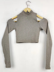 Buy online pre-used pre-loved 100% authentic & Original branded Pull&Bear (WCT-755) available in Pakistan. Top international brands avilable.