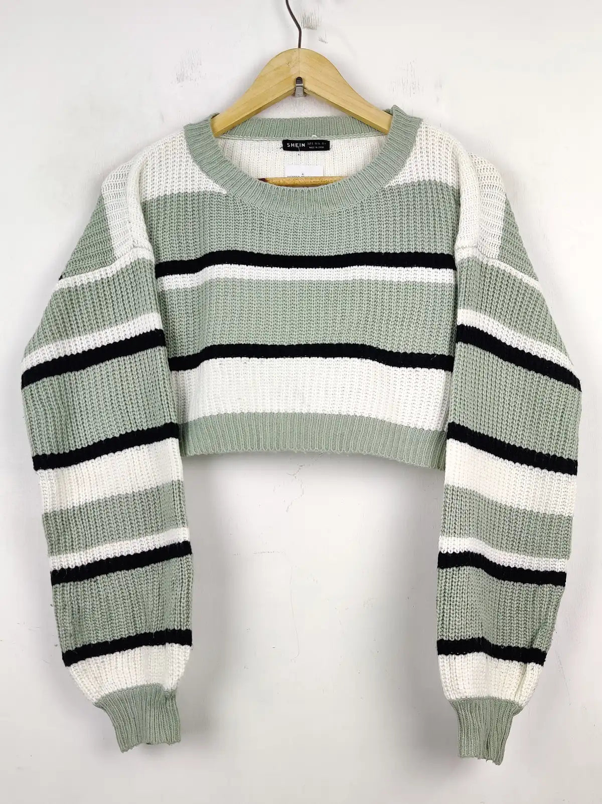 Buy online pre-used pre-loved 100% authentic & Original branded Shein (WCT-773) available in Pakistan. Top international brands avilable.