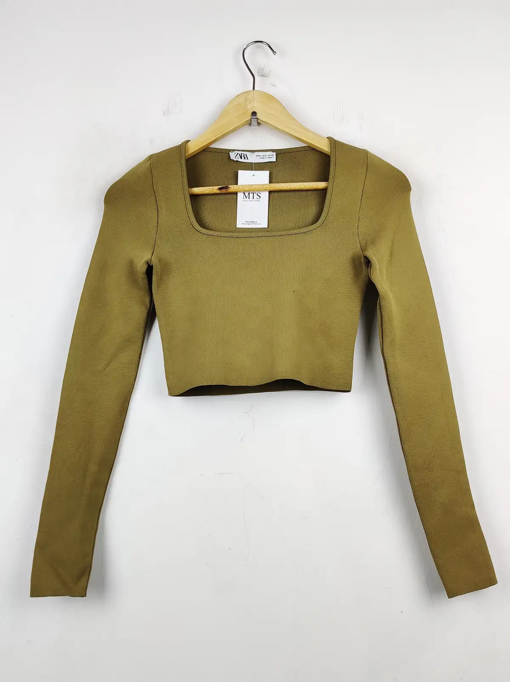 Buy online pre-used pre-loved 100% authentic & Original branded Zara (WCT-783) available in Pakistan. Top international brands avilable.