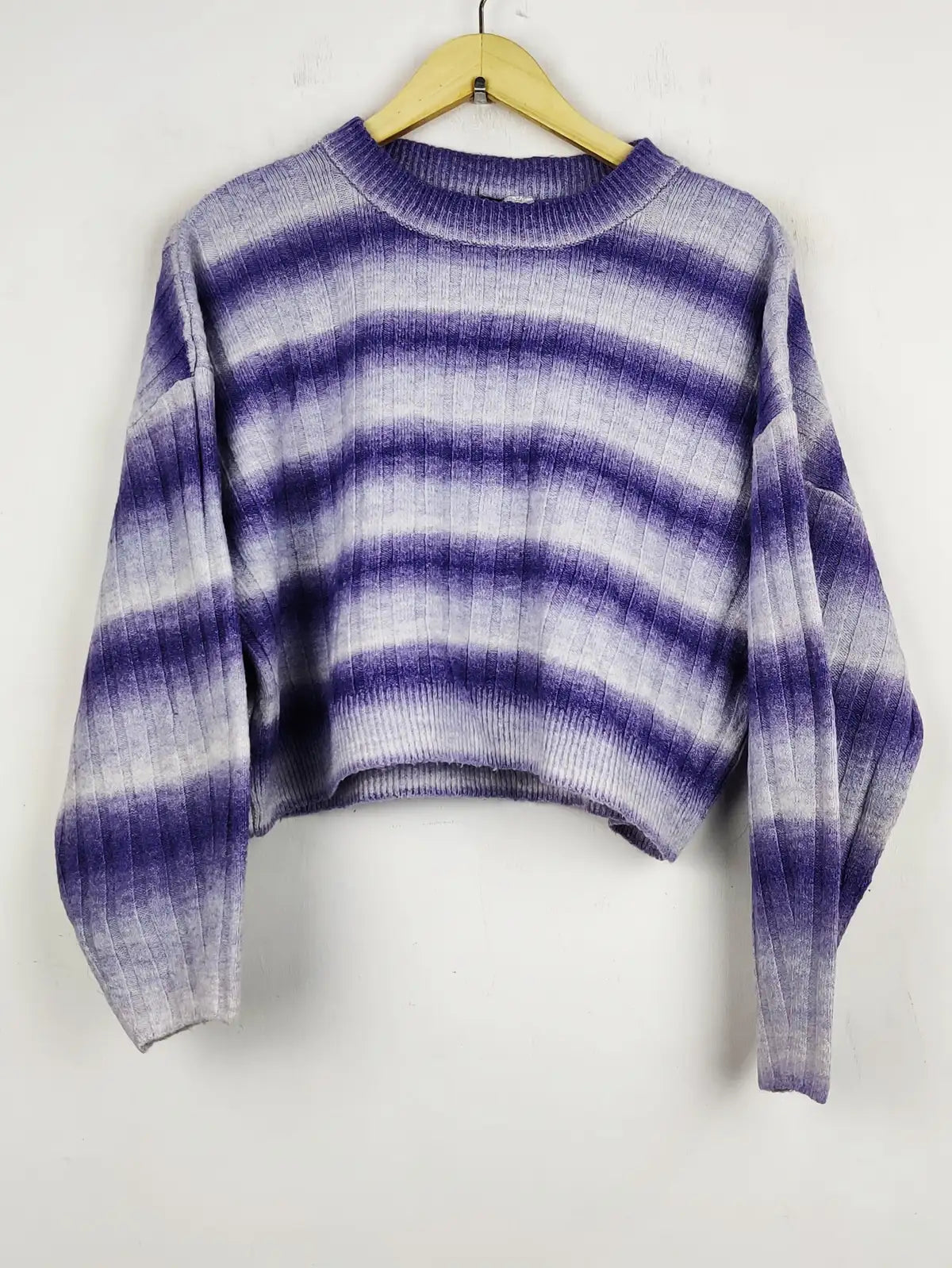 Buy online pre-used pre-loved 100% authentic & Original branded H&M (WCT-791) available in Pakistan. Top international brands avilable.