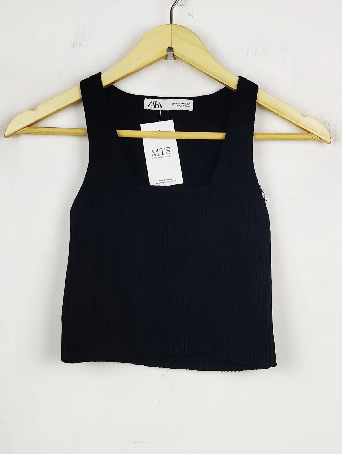 Buy online pre-used pre-loved 100% authentic & Original branded Zara (WCT-802) available in Pakistan. Top international brands avilable.