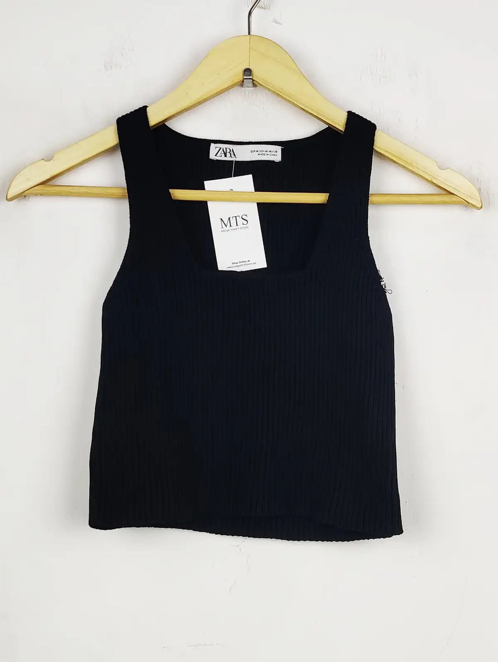 Buy online pre-used pre-loved 100% authentic & Original branded Zara (WCT-802) available in Pakistan. Top international brands avilable.