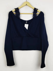 Buy online pre-used pre-loved 100% authentic & Original branded Shein (WCT-815) available in Pakistan. Top international brands avilable.