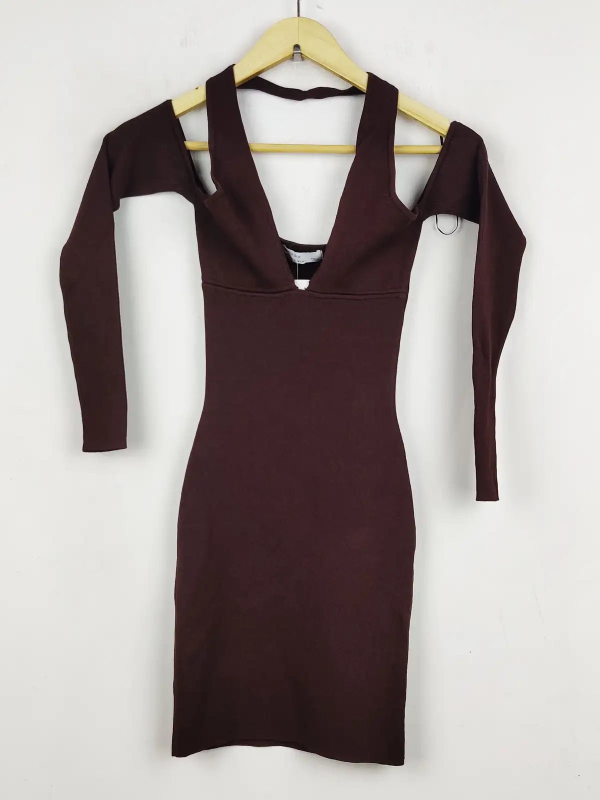 Buy online pre-used pre-loved 100% authentic & Original branded Bershka (WCT-851) available in Pakistan. Top international brands avilable.