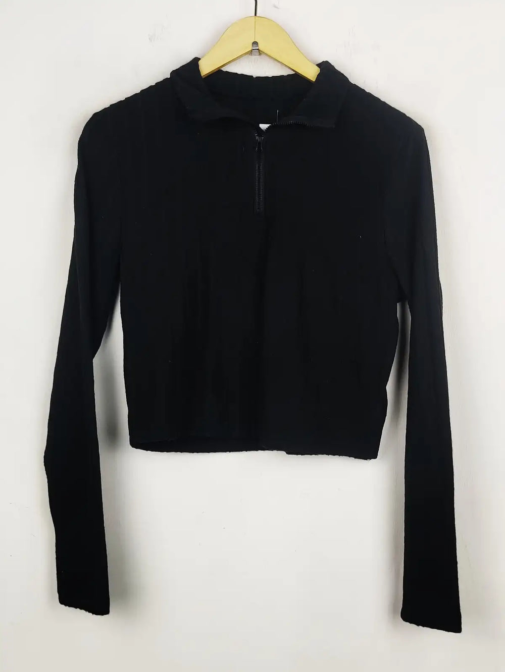 Buy online pre-used pre-loved 100% authentic & Original branded Shein (WCT-876) available in Pakistan. Top international brands avilable.