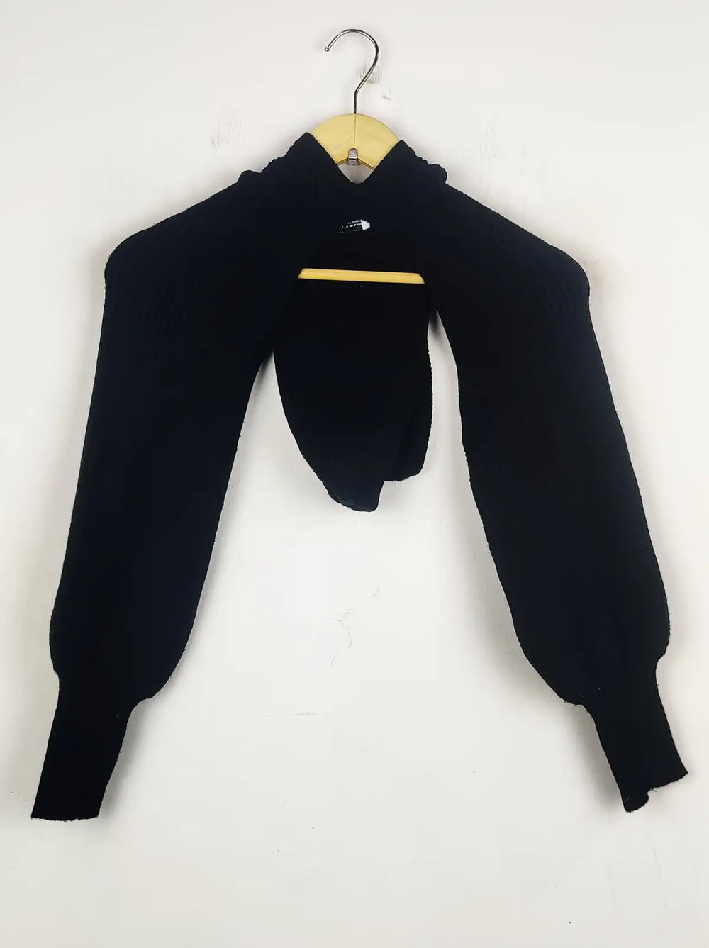 Buy online pre-used pre-loved 100% authentic & Original branded Zara (WCT-881) available in Pakistan. Top international brands avilable.