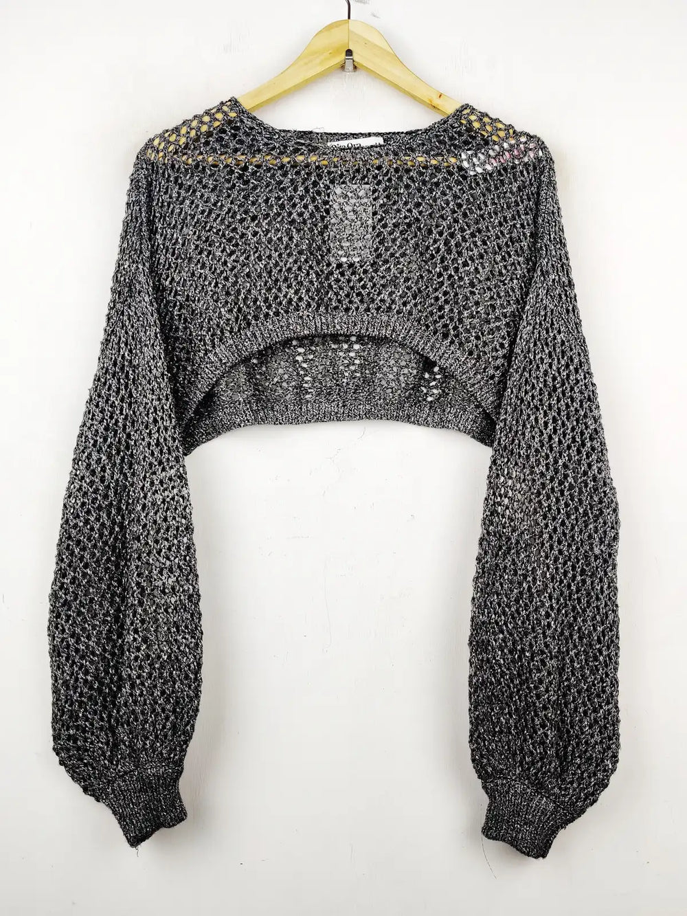 Buy online pre-used pre-loved 100% authentic & Original branded Rita Ora (WCT-917) available in Pakistan. Top international brands avilable.
