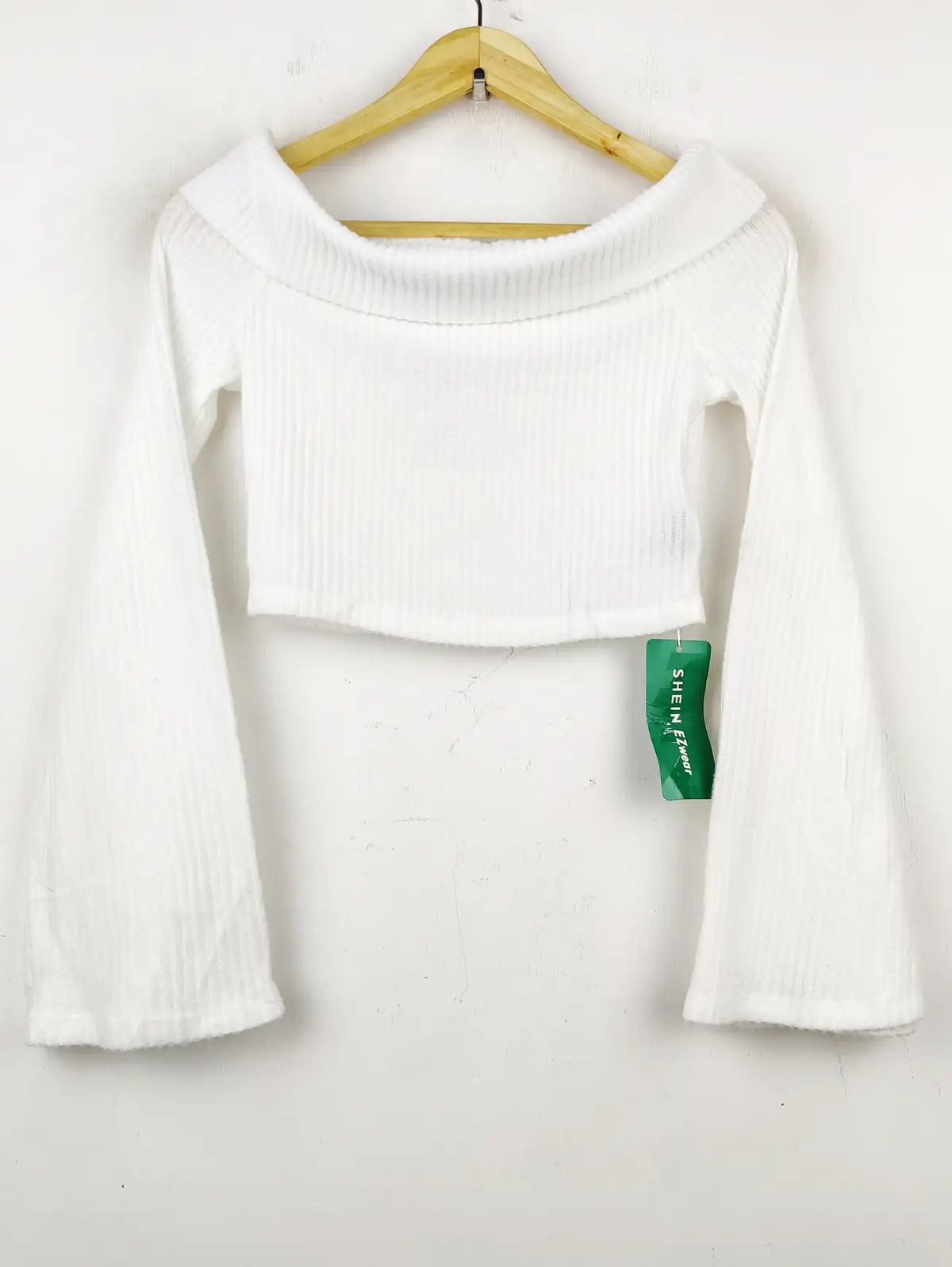 Buy online pre-used pre-loved 100% authentic & Original branded Shein (WCT-985) available in Pakistan. Top international brands avilable.