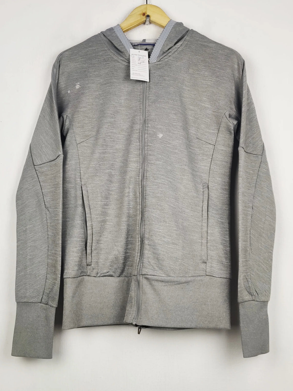 Buy online pre-used pre-loved 100% authentic & Original branded A.D.I.D.A.S (WH-109) available in Pakistan. Top international brands avilable.