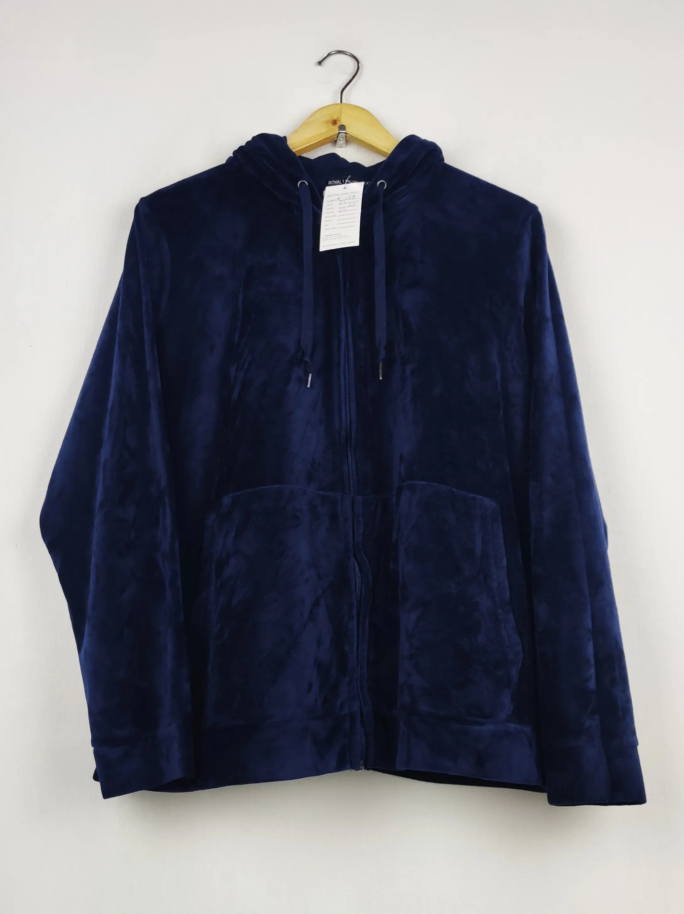 Buy online pre-used pre-loved 100% authentic & Original branded Royal Matrix (WH-129) available in Pakistan. Top international brands avilable.