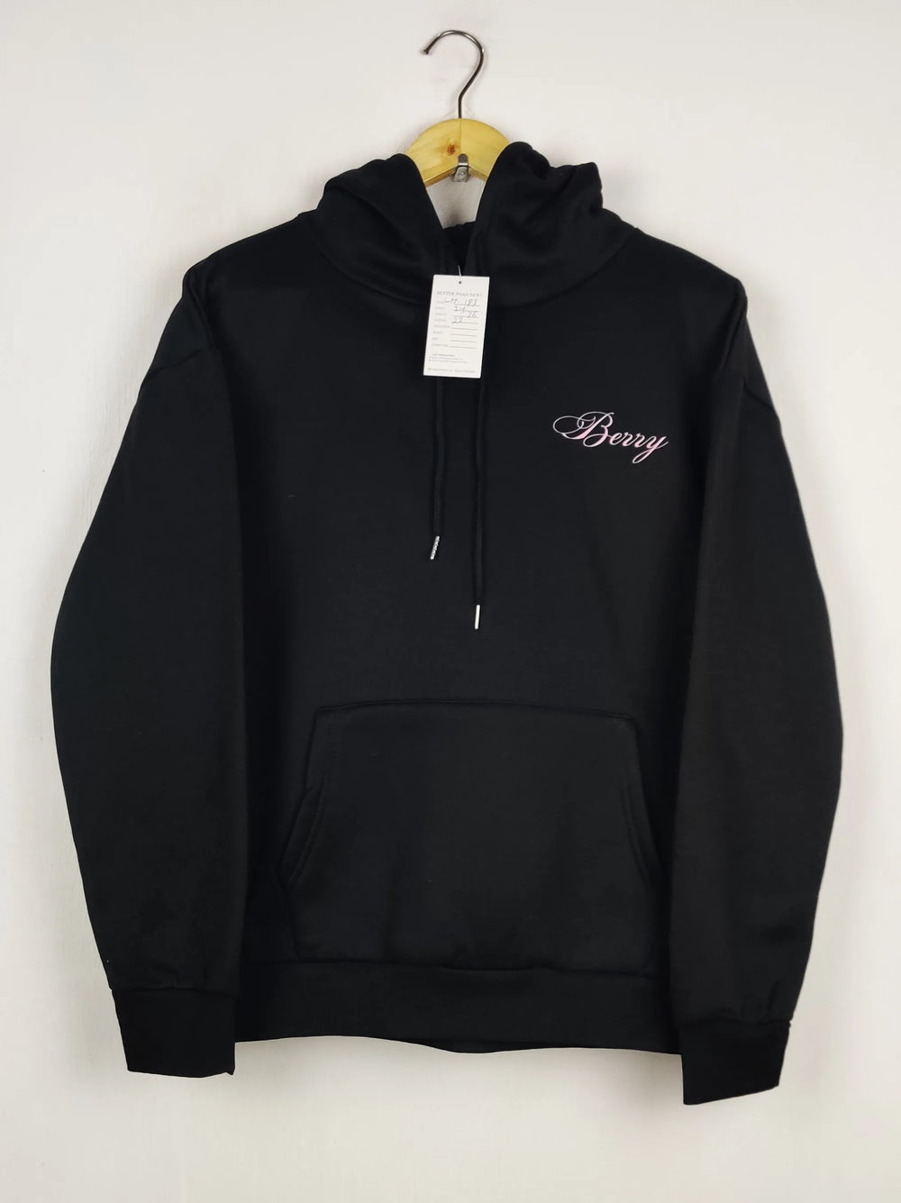 Buy online pre-used pre-loved 100% authentic & Original branded Unknown Brand (WH-183) available in Pakistan. Top international brands avilable.