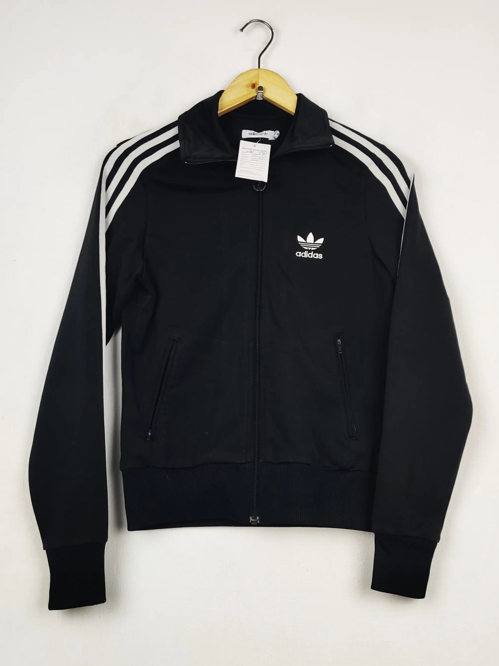 Buy online pre-used pre-loved 100% authentic & Original branded A.D.I.D.A.S (WH-241) available in Pakistan. Top international brands avilable.